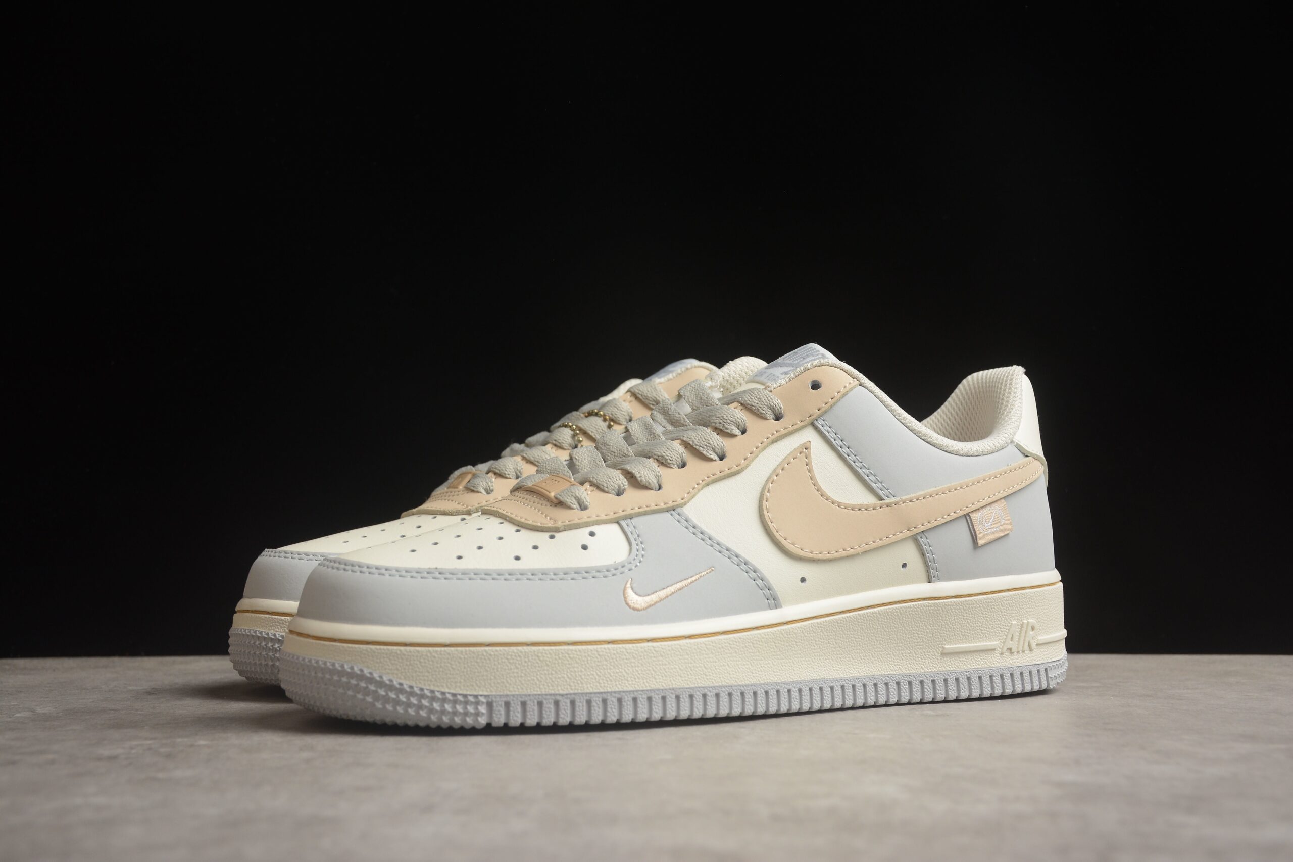 Nk Air Force 1'07 Low DB3301-111 - Image 4