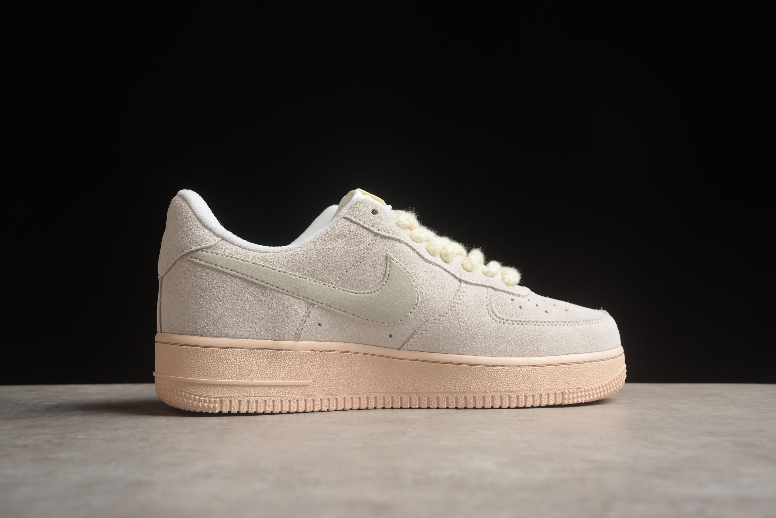 Nk Air Force 1'07 Low DO6730-100