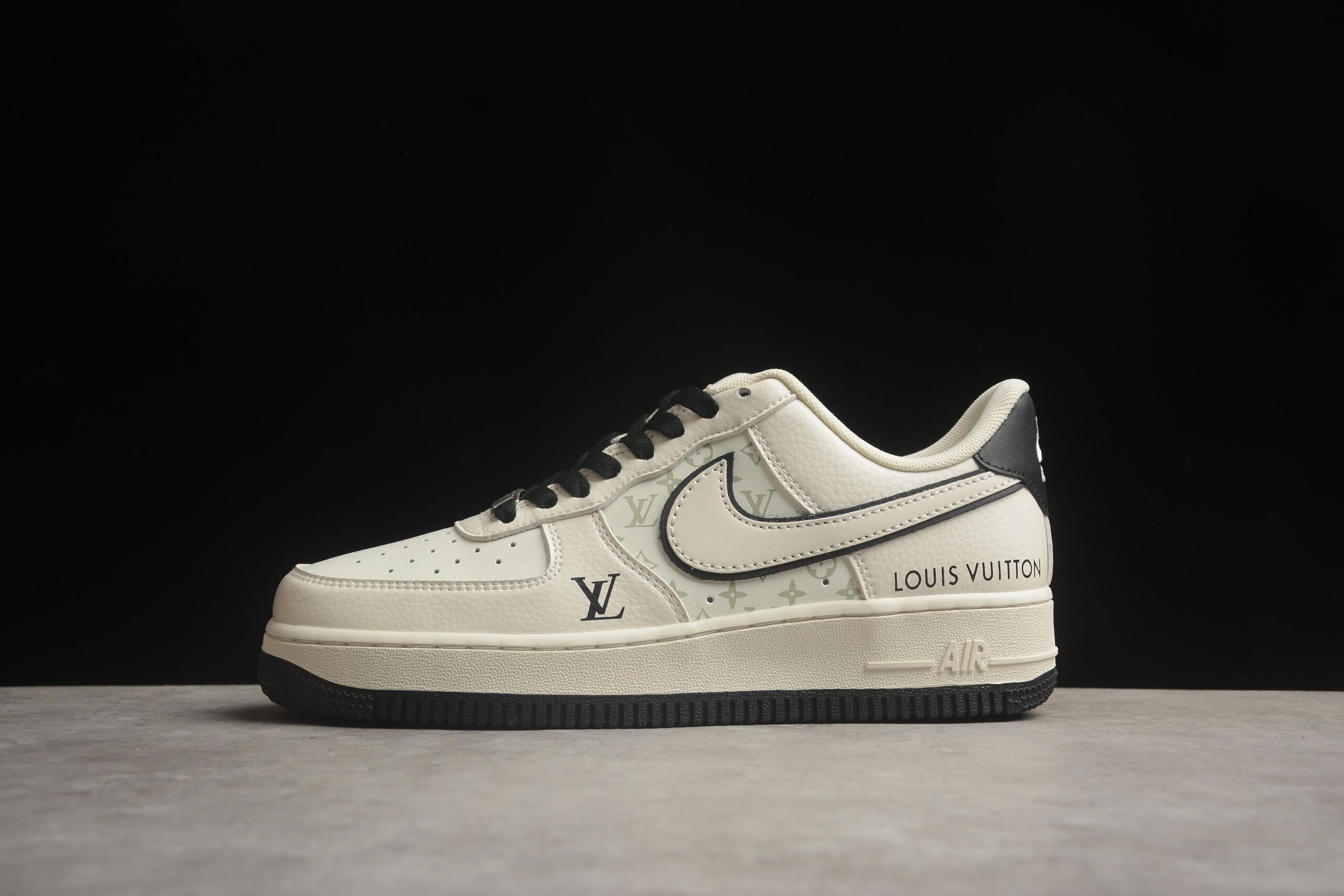 Nk Air Force 1'07 Low FB0788-100 - Image 2