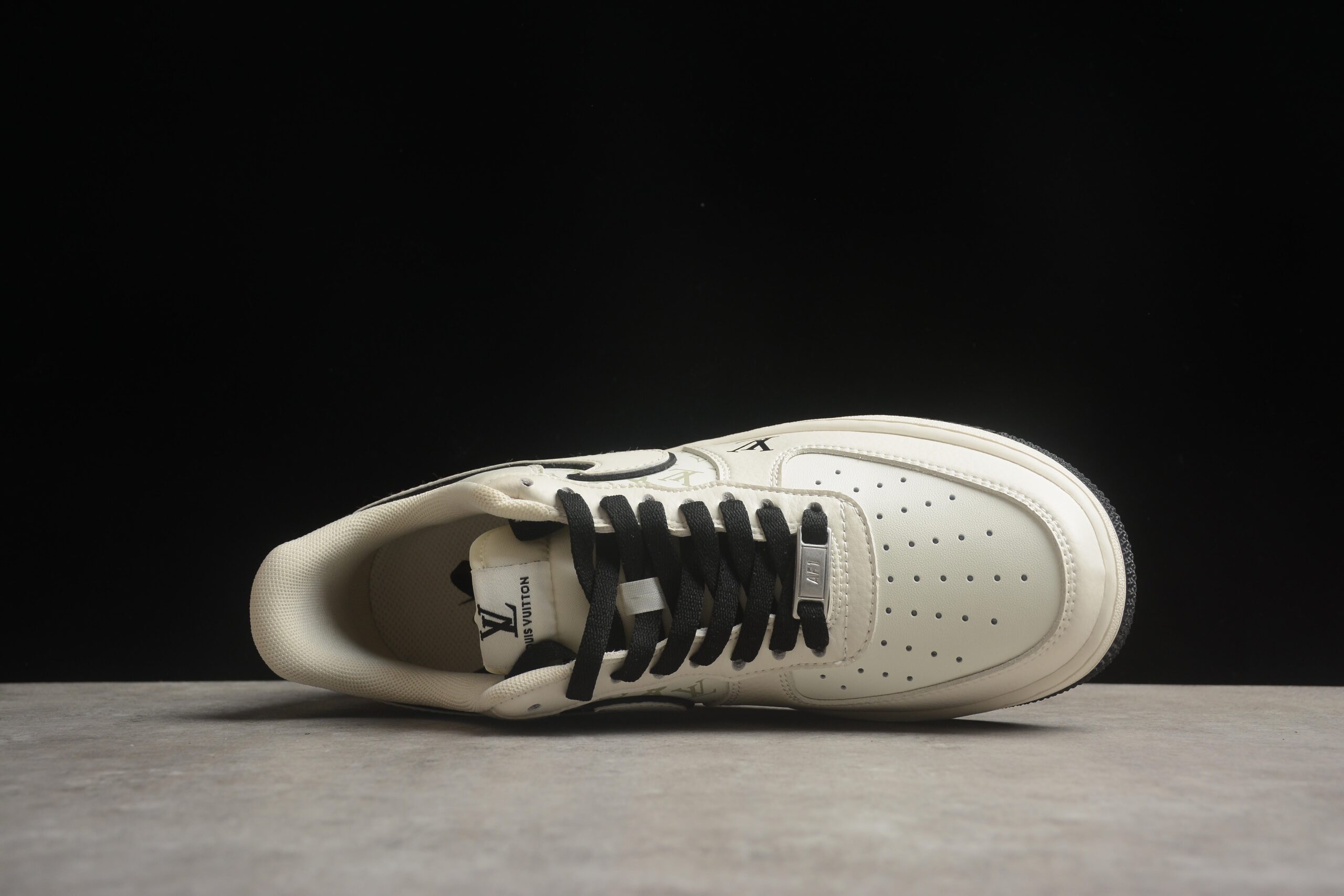 Nk Air Force 1'07 Low FB0788-100 - Image 5