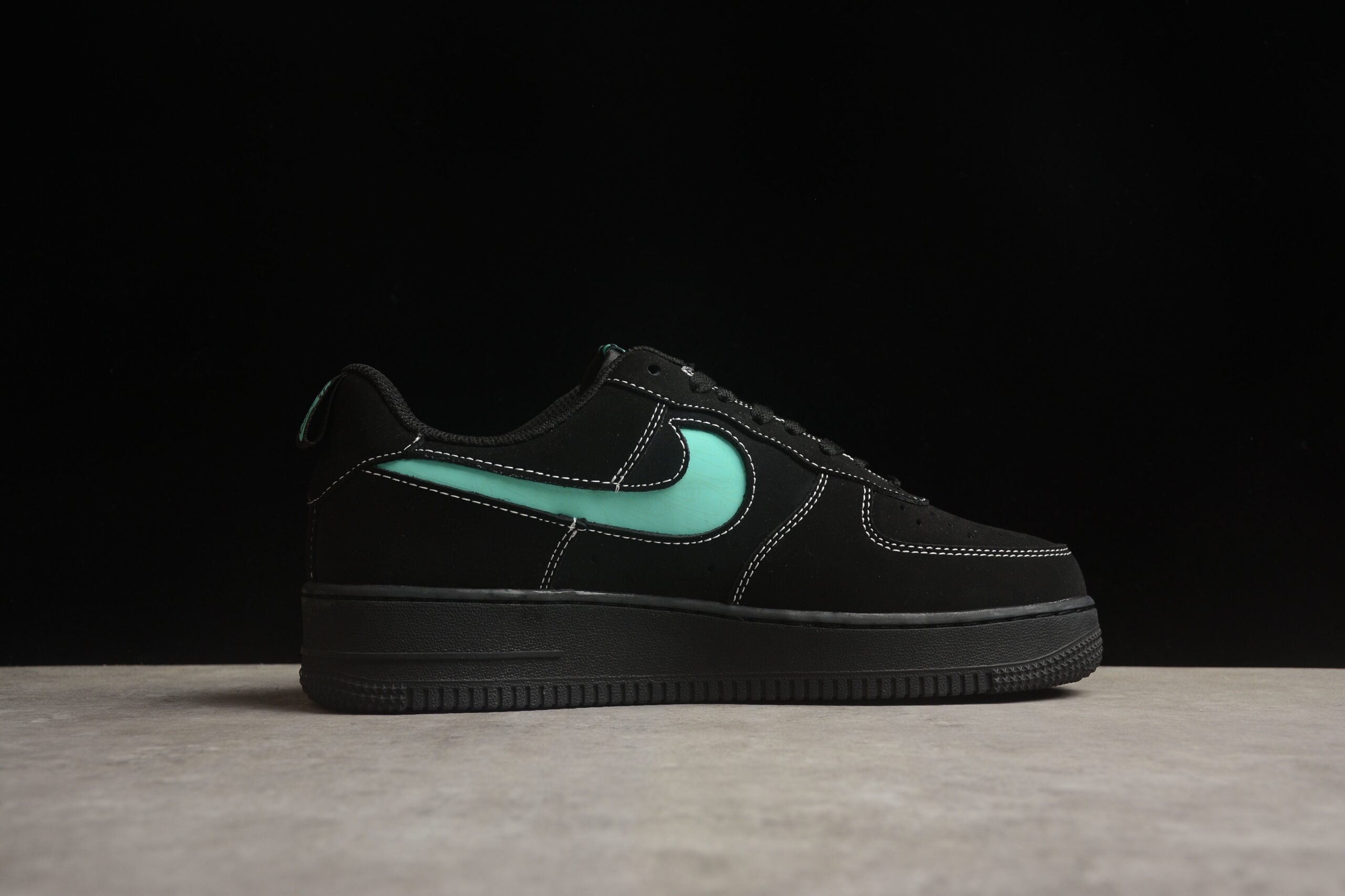 Nk Air Force 1'07 Low FB8971-500