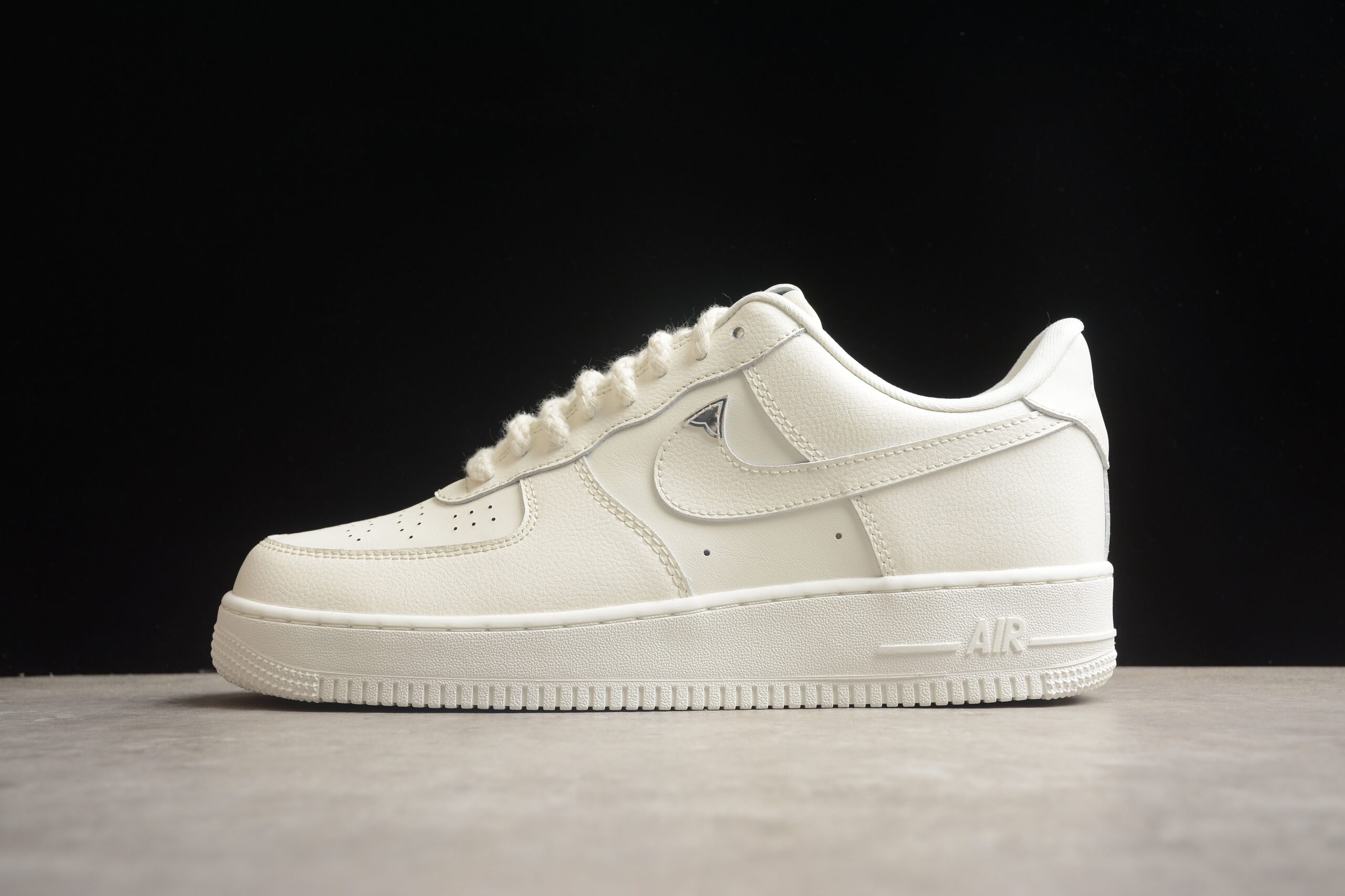 Nk Air Force 1'07 Low FJ4559-133 - Image 2