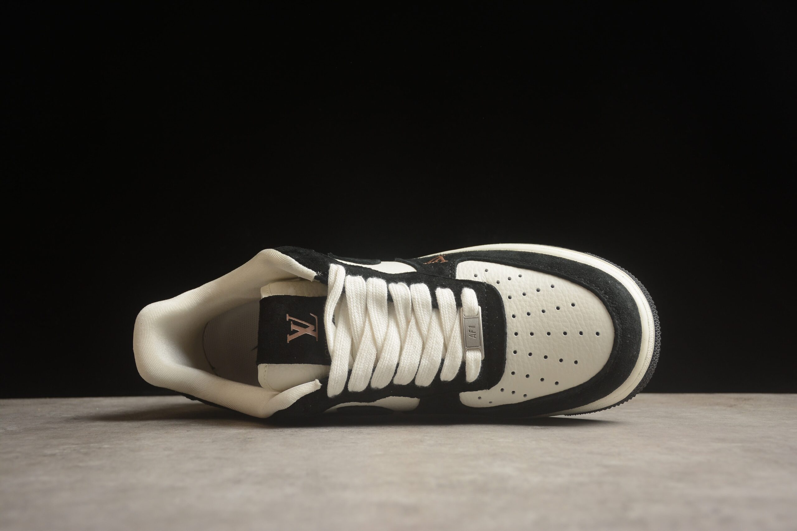 Nk Air Force 1'07 Low HD1968-010 - Image 5