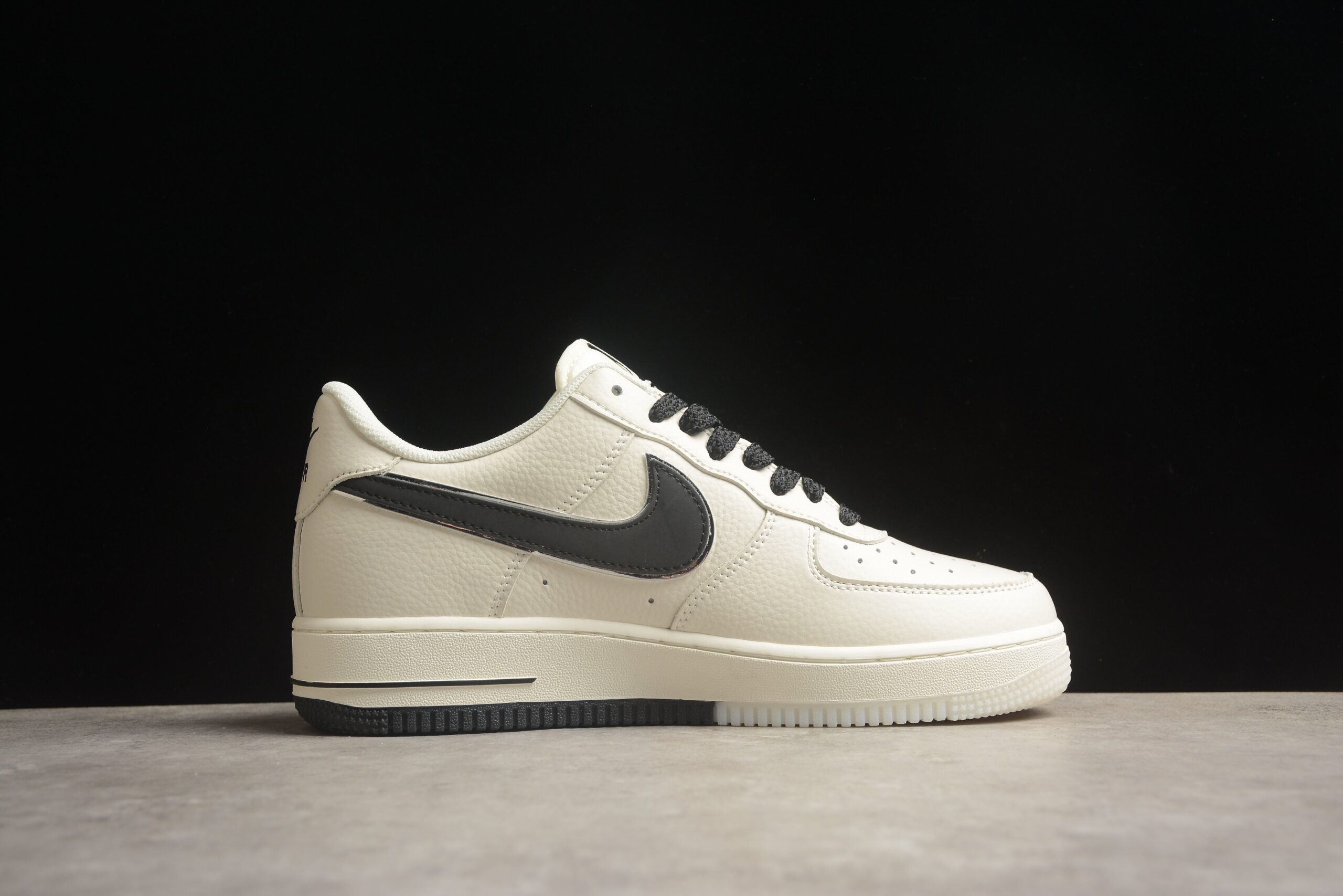 Nk Air Force 1'07 Low JJ0253-001