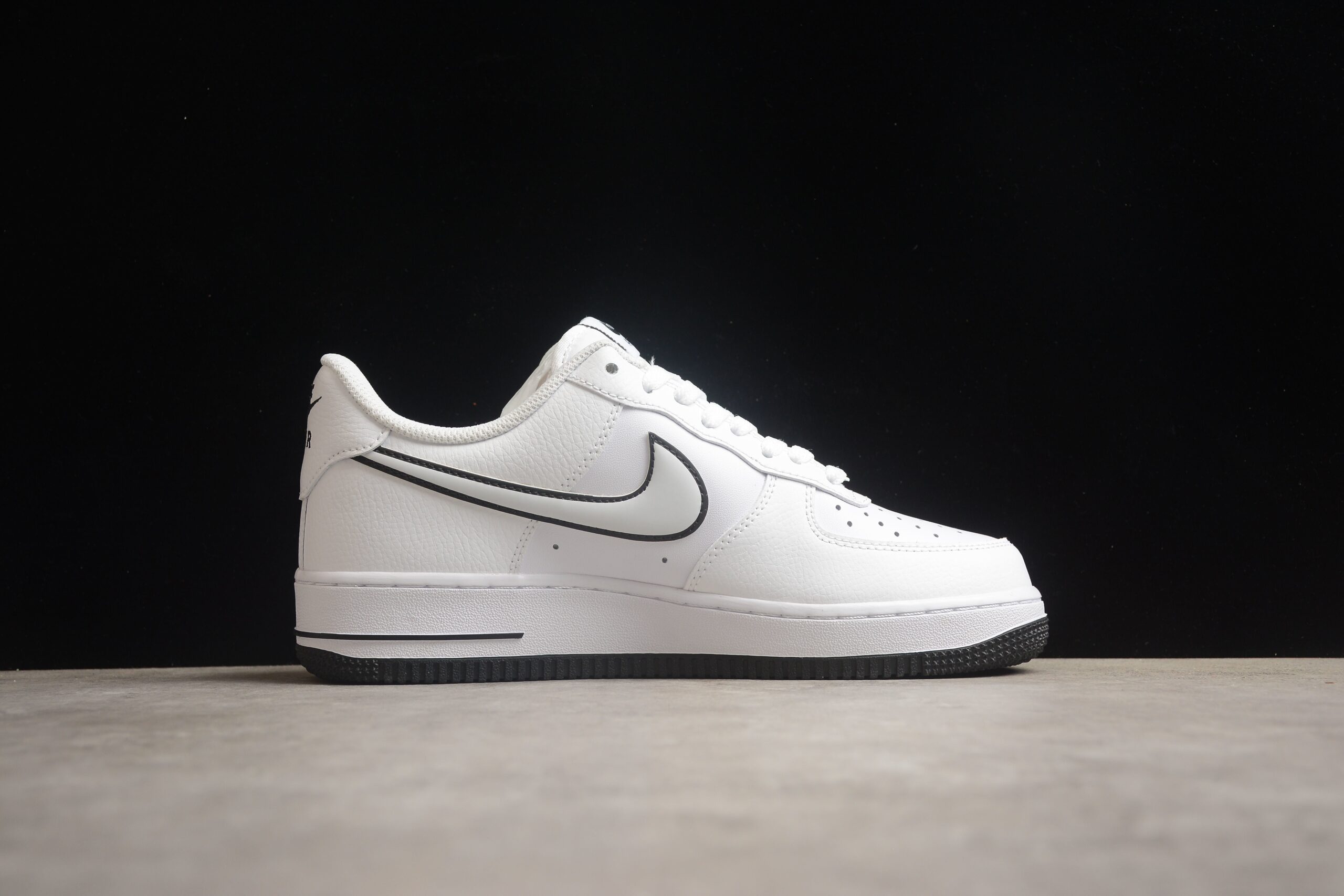Nk Air Force 1'07 Low KK1256-657