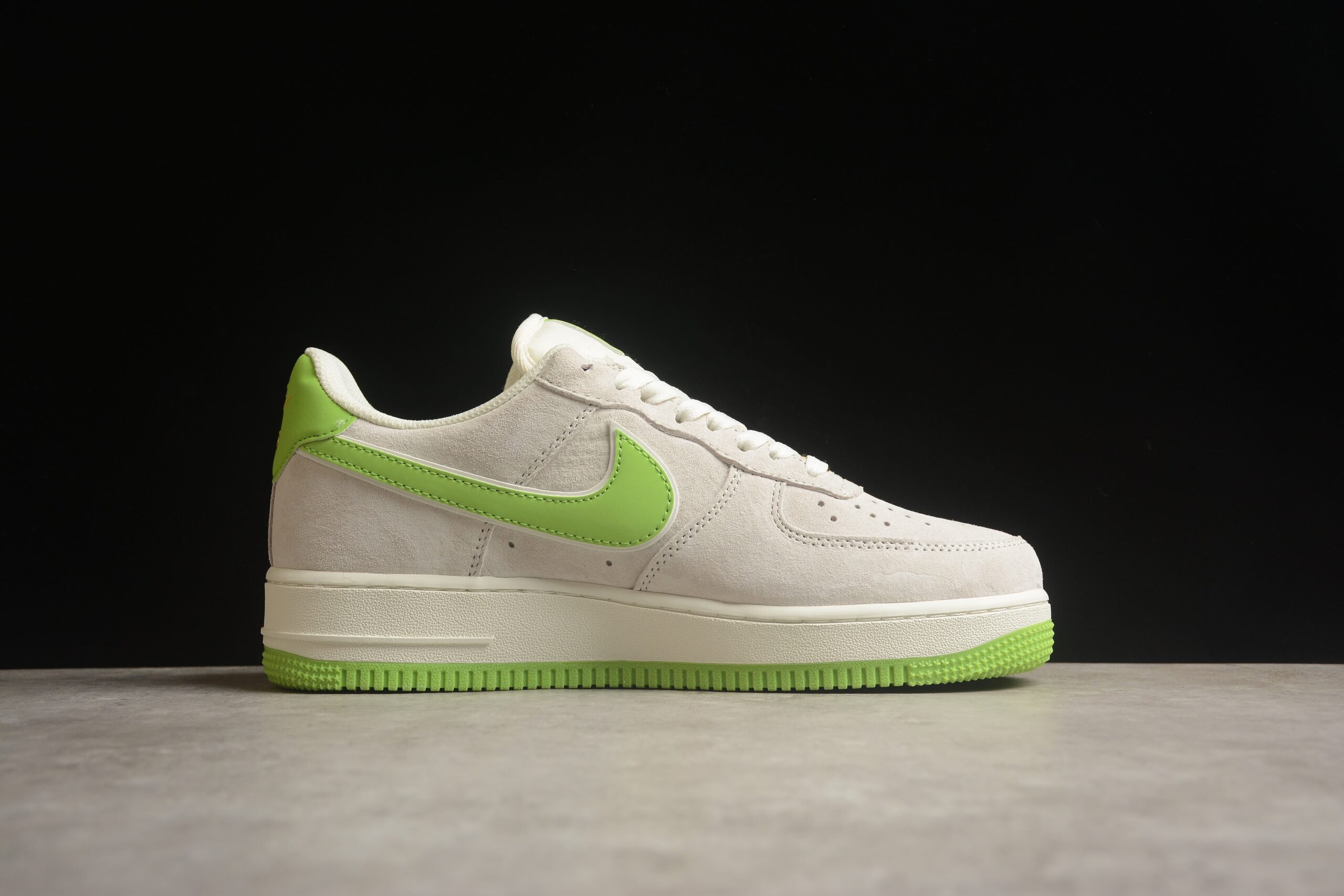 Nk Air Force 1'07 Low KK5626-320