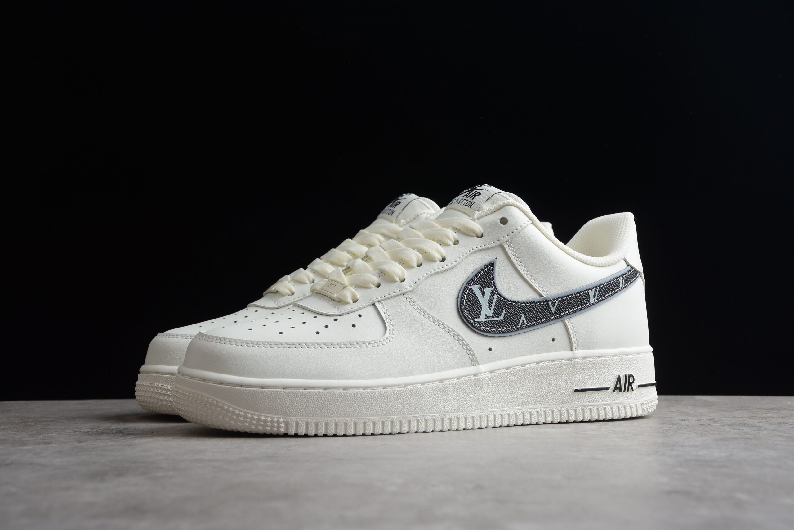 Nk Air Force 1'07 Low KV3696-660 - Image 4