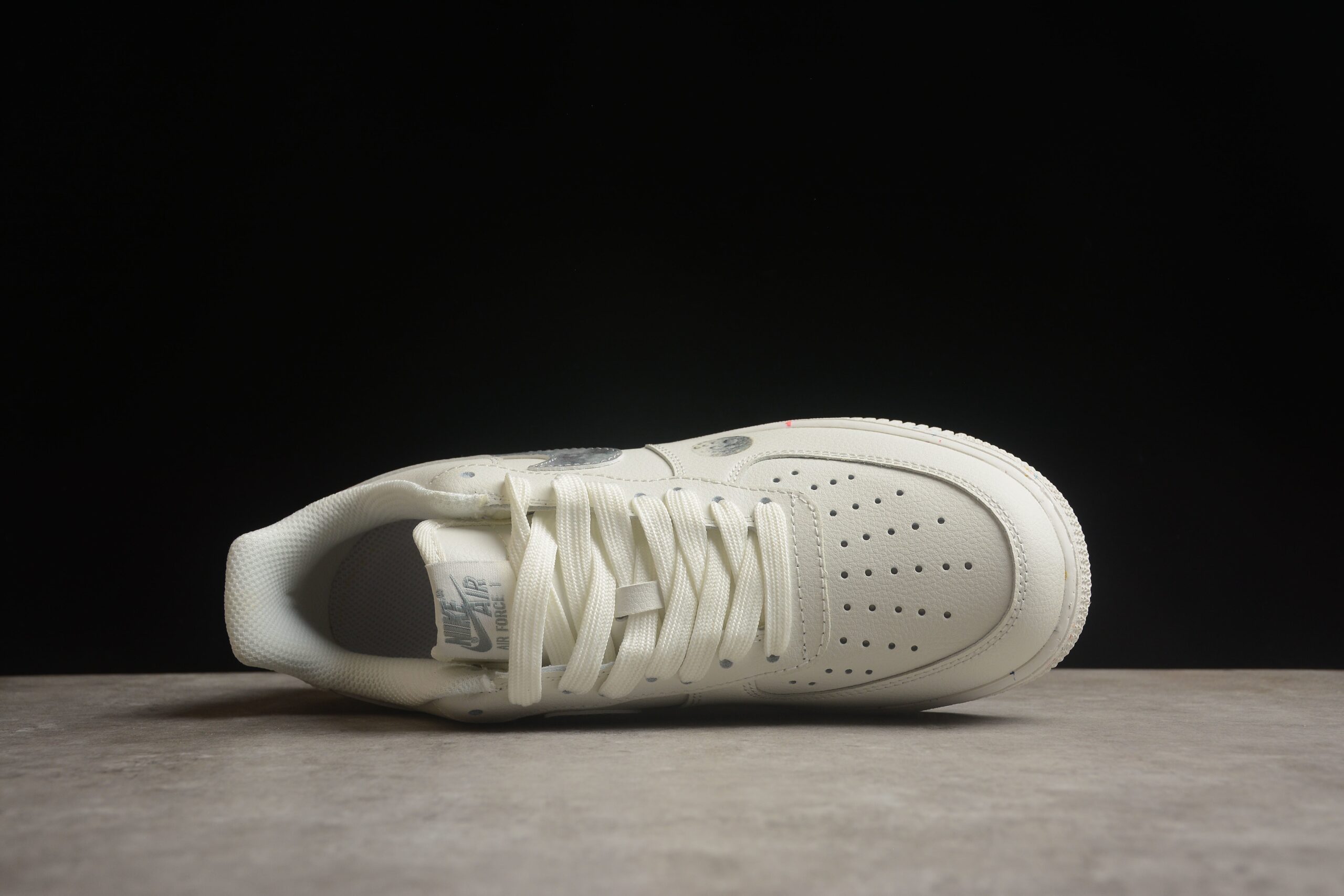 Nk Air Force 1'07 Low LV8 XQ2481844 - Image 5
