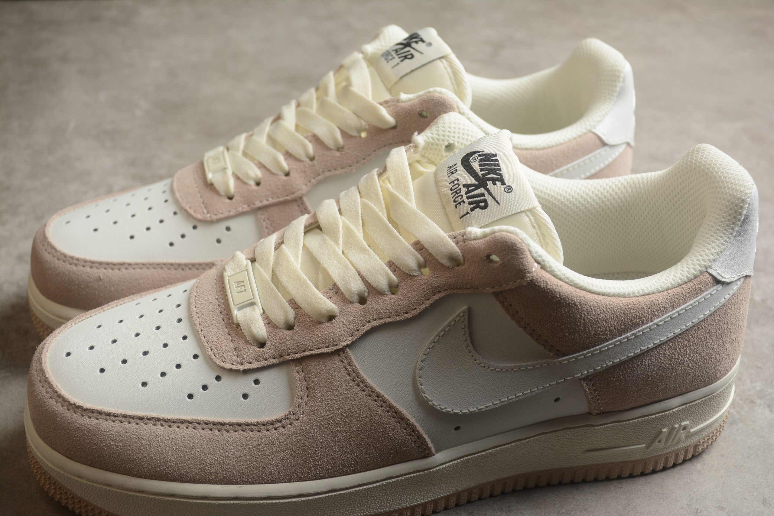 Nk Air Force 1'07 Low LZ6699-522 - Image 3