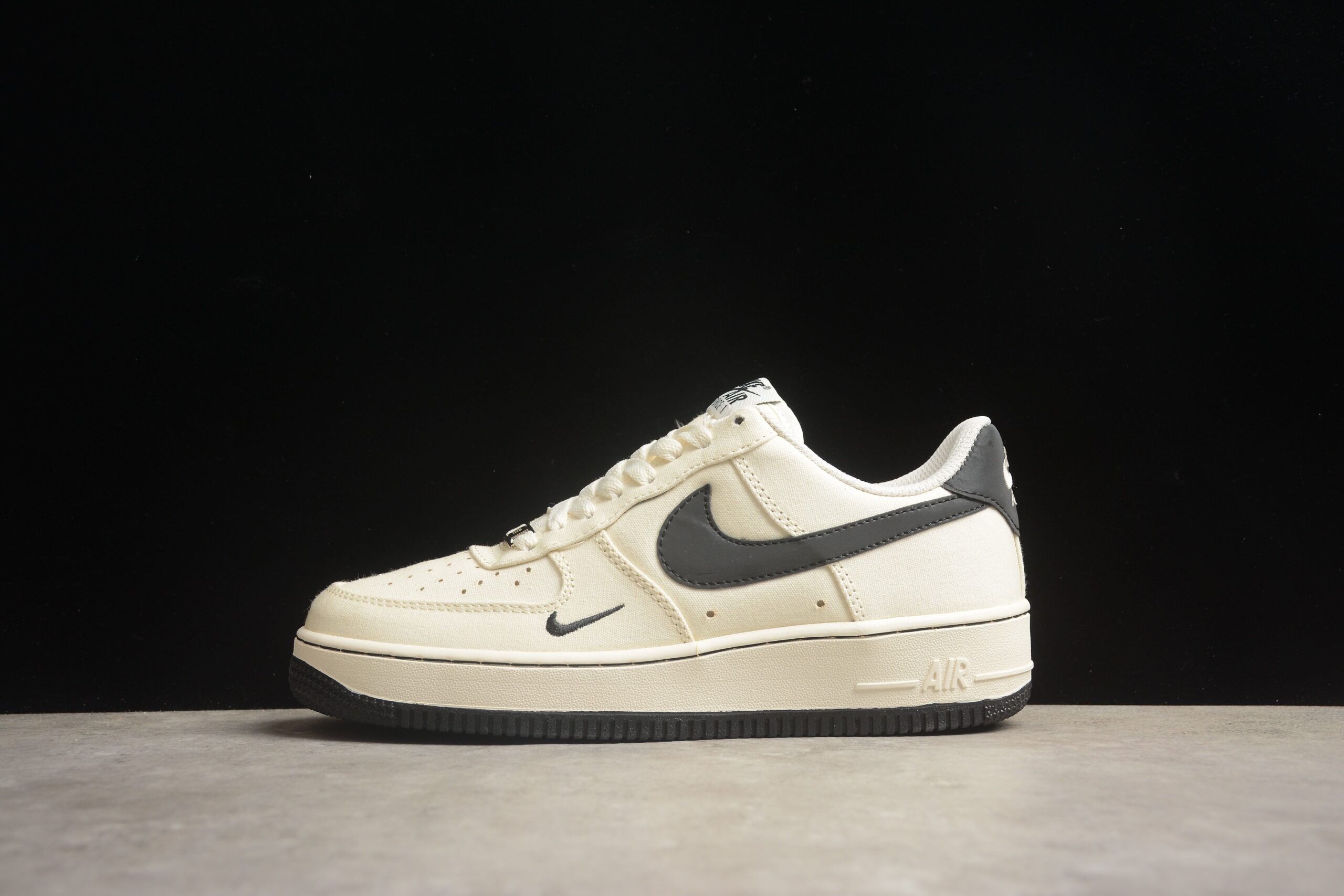 Nk Air Force 1'07 Low ME0112-511 - Image 2