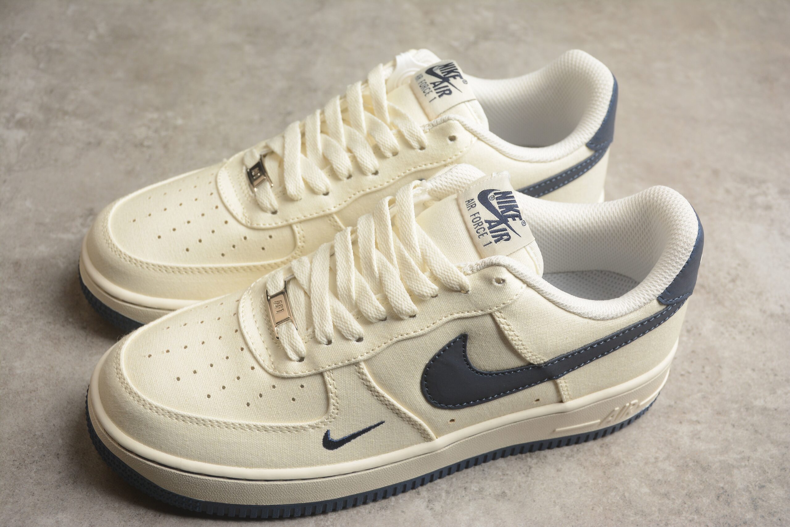 Nk Air Force 1'07 Low ME0112-566 - Image 2