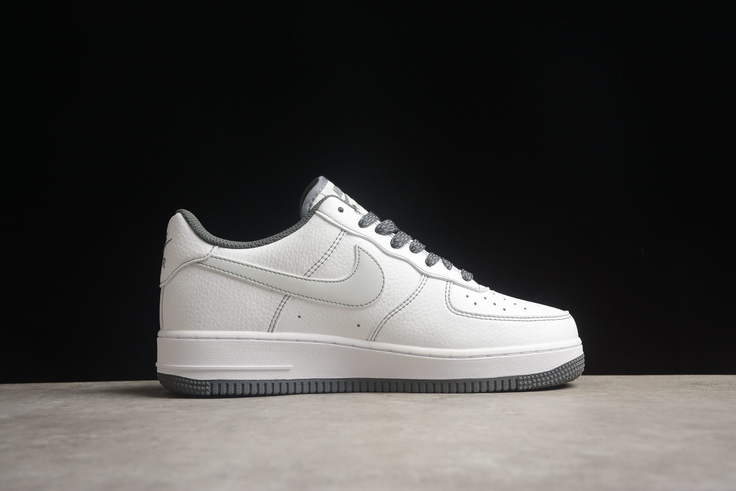 Nk Air Force 1'07 Low MM3603-023
