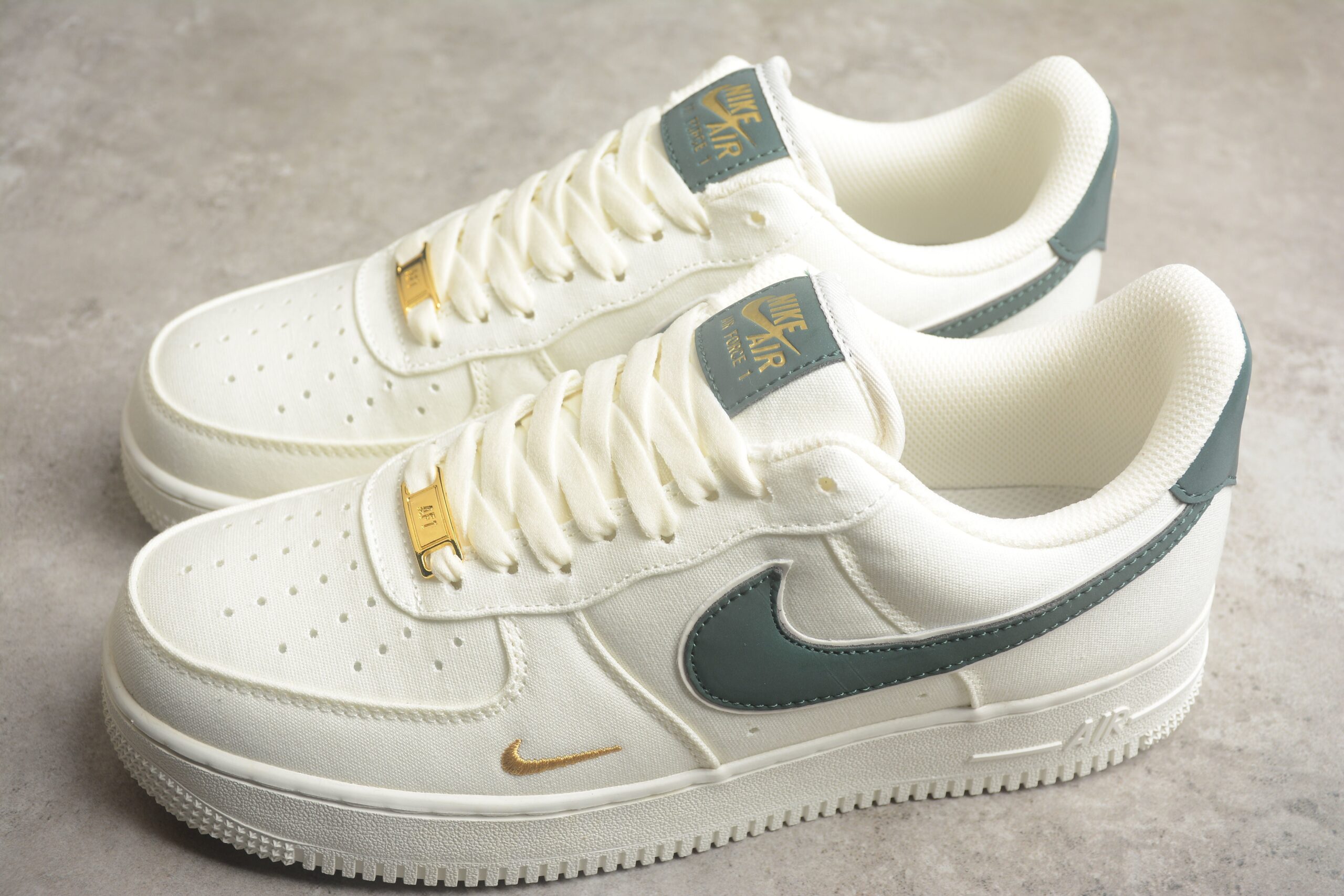 Nk Air Force 1'07 Low MN5696-309 - Image 3