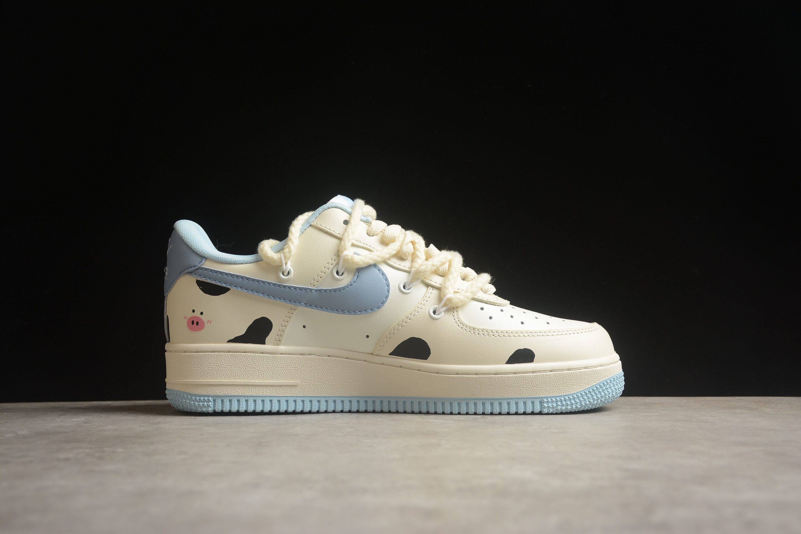Nk Air Force 1'07 Low "Milk Pig" BD7701-110