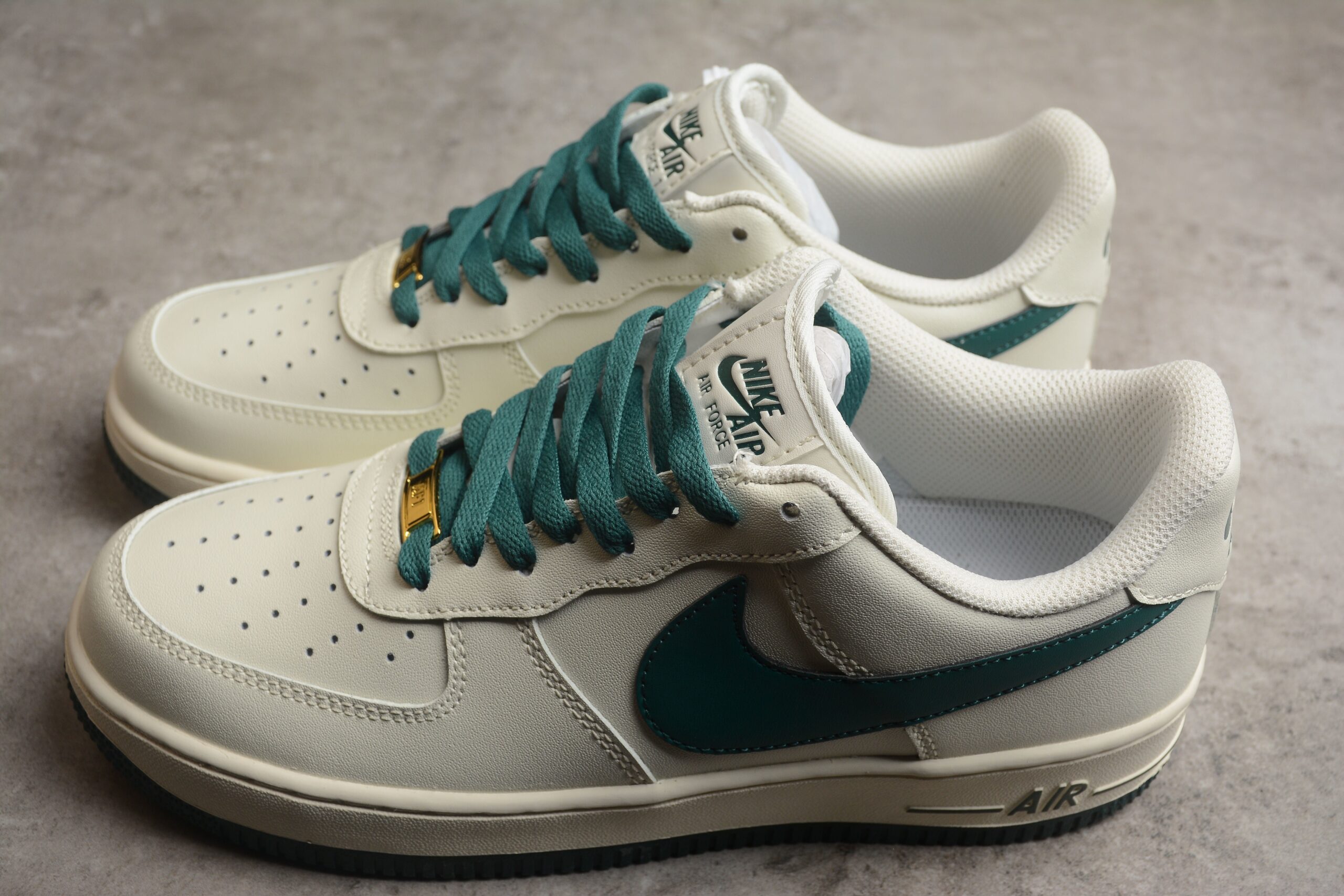 Nk Air Force 1'07 Low SP0758-027 - Image 3