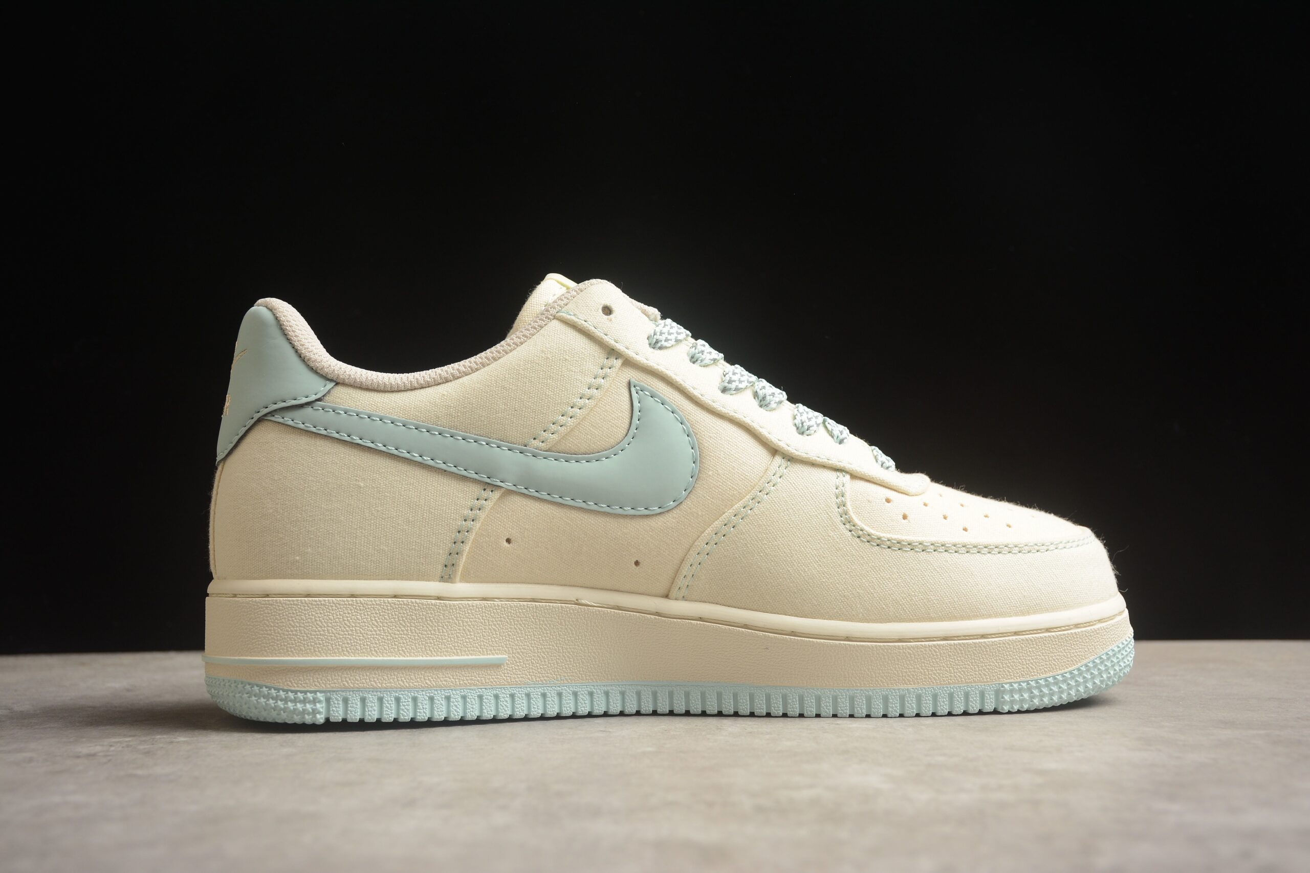 Nk Air Force 1'07 Low TQ1456-277