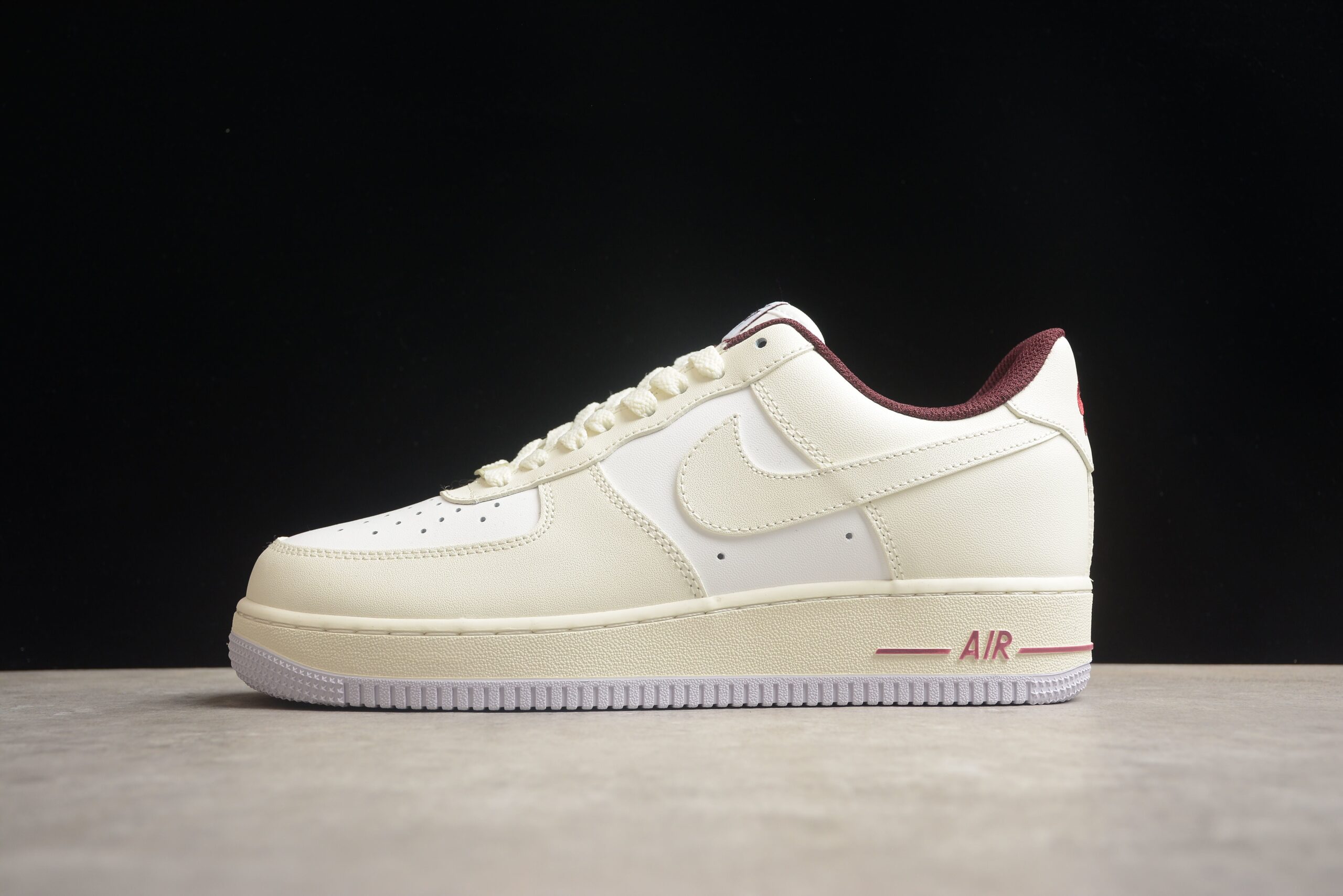 Nk Air Force 1'07 Low XC2351-011 - Image 2