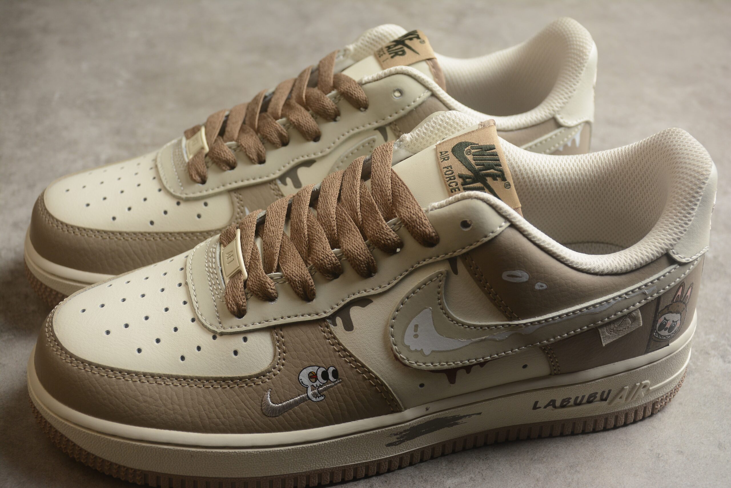 Nk Air Force 1'07 Low x Labubu DB3301-331 - Image 3