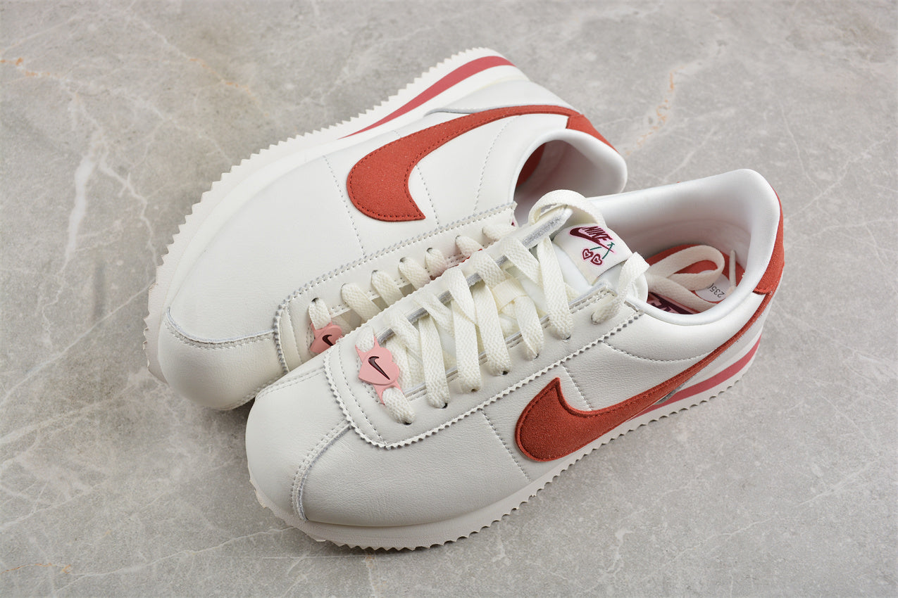 Nk Classic Cortez Leather FZ5167-133 - Image 3