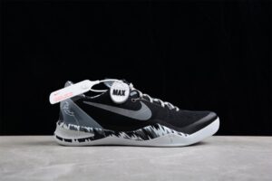 Nk Kobe 8 "SYSTEM"