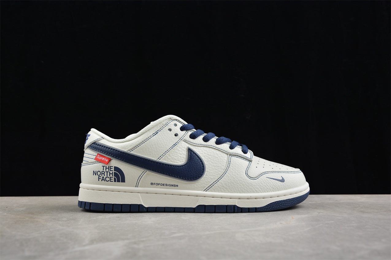 Nk SB Dunk Low Supreme x The North Face BM0234-503