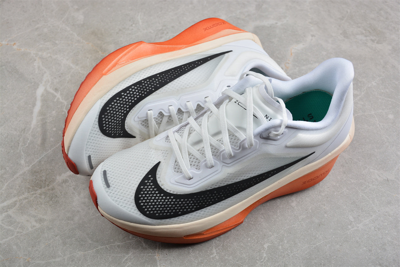 Nk Zoom Fly 6 HJ7038-100 - Image 3