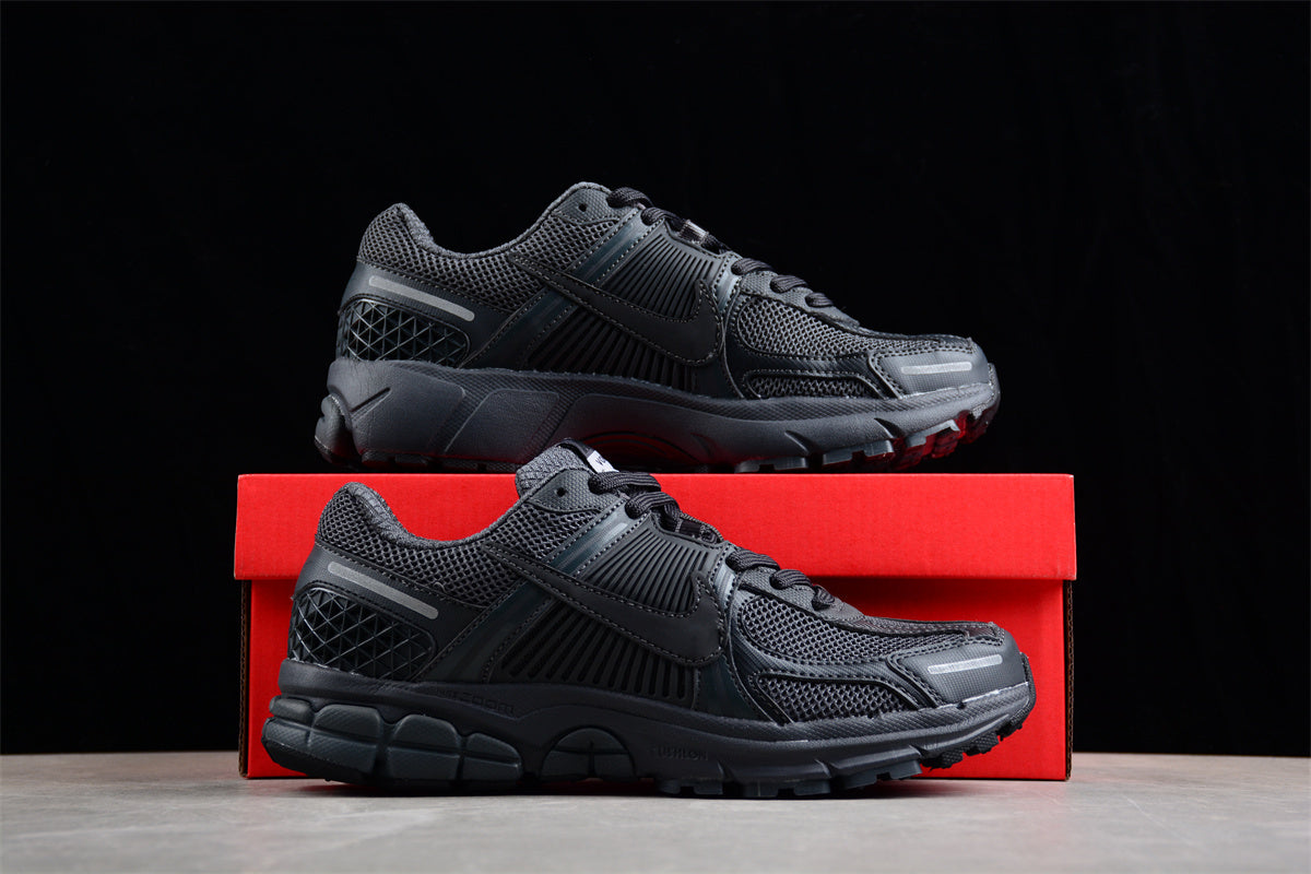 Nk Zoom Vomero 5 SP BV1358-002 - Image 4