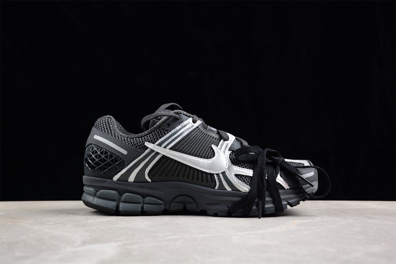 Nk Zoom Vomero 5 SP BV1358-002