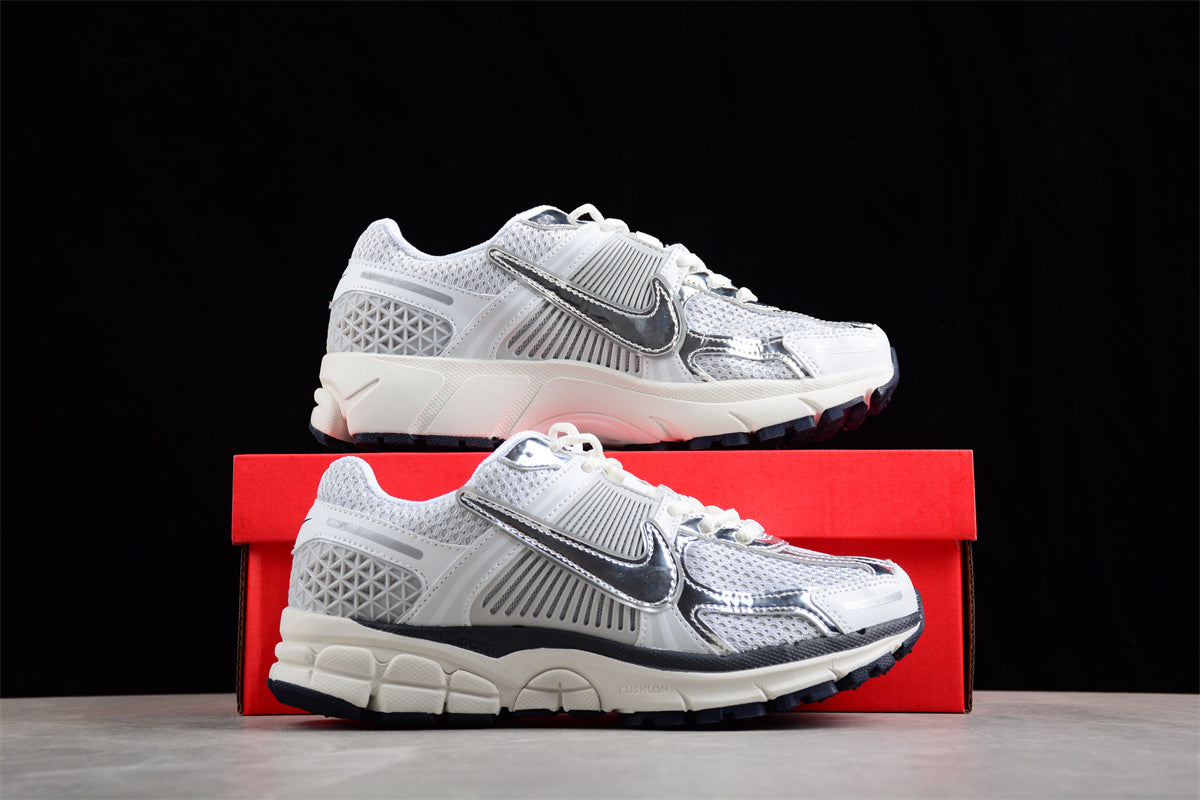 Nk Zoom Vomero 5 SP FB0884-025 - Image 4