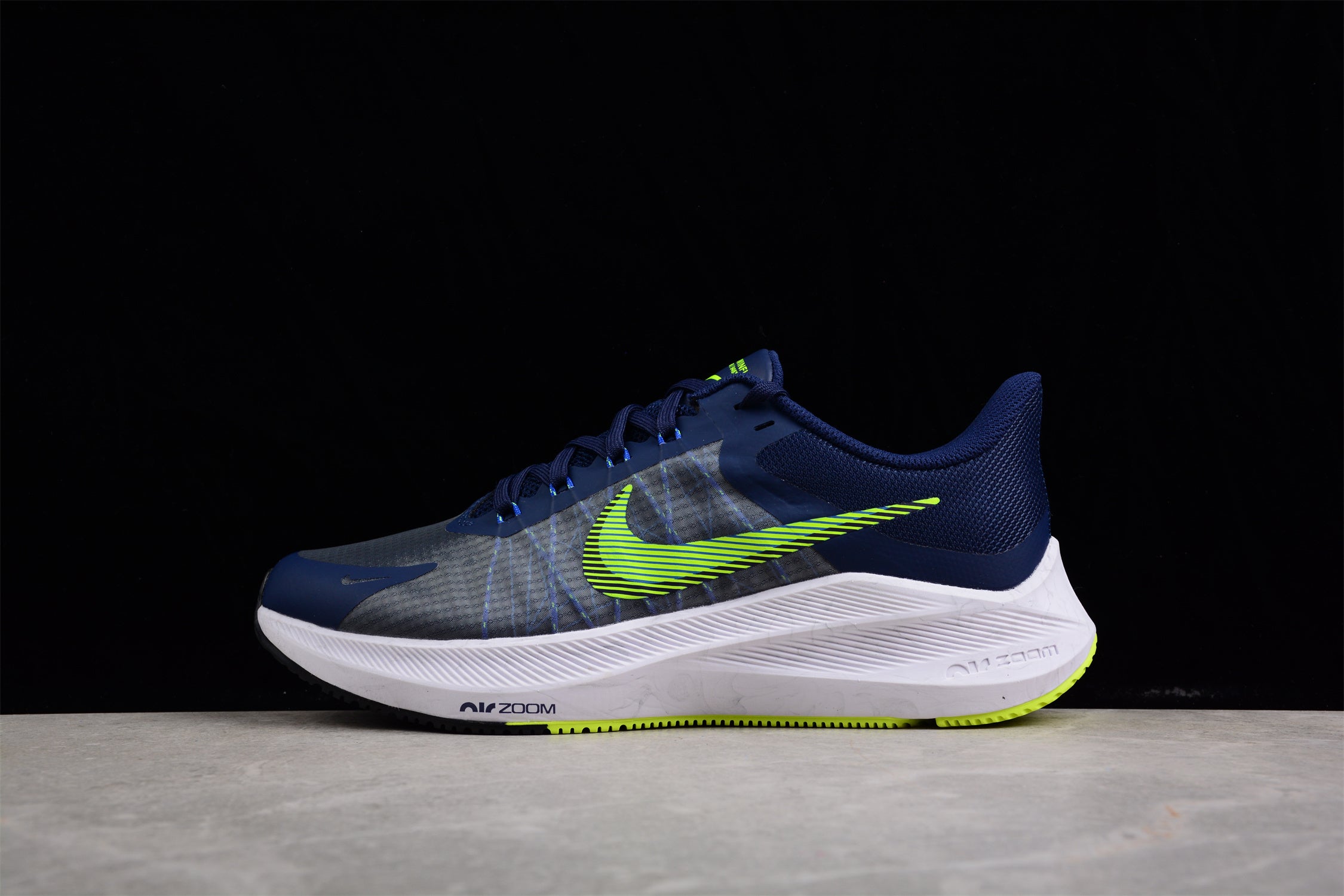 Nk Zoom Winflo 8 - Image 2