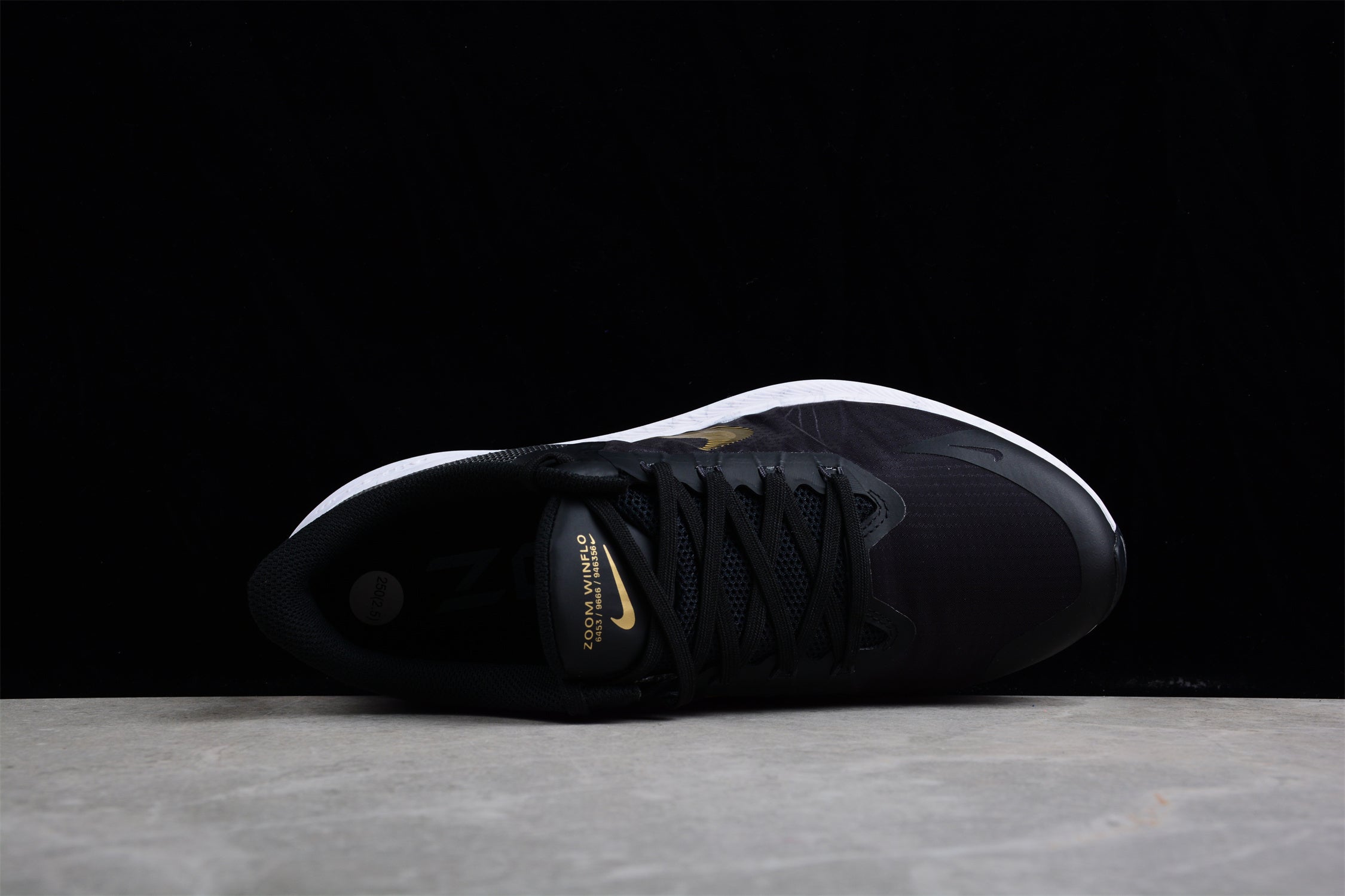 Nk Zoom Winflo 8 - Image 5