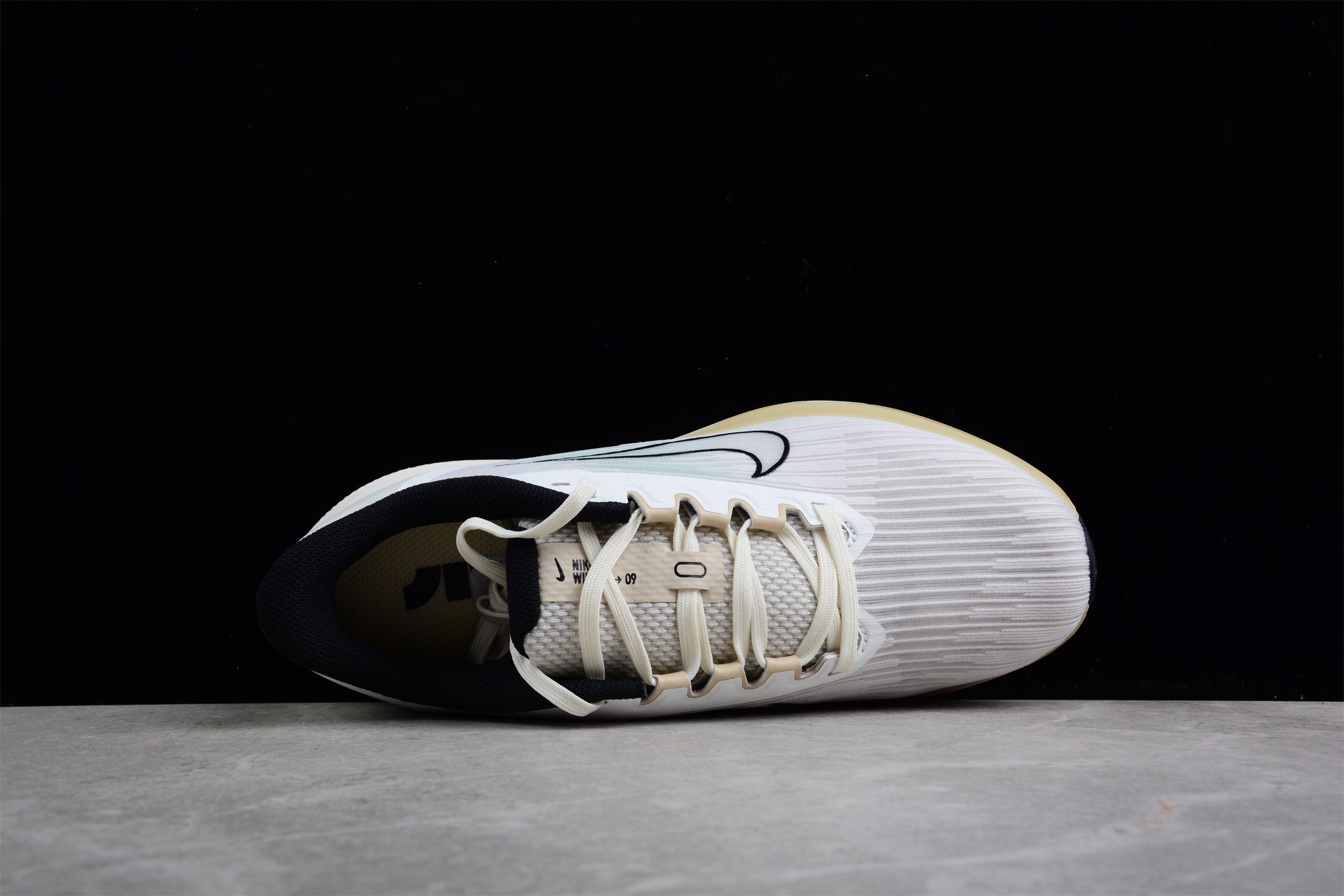 Nk Zoom Winflo 9 - Image 5