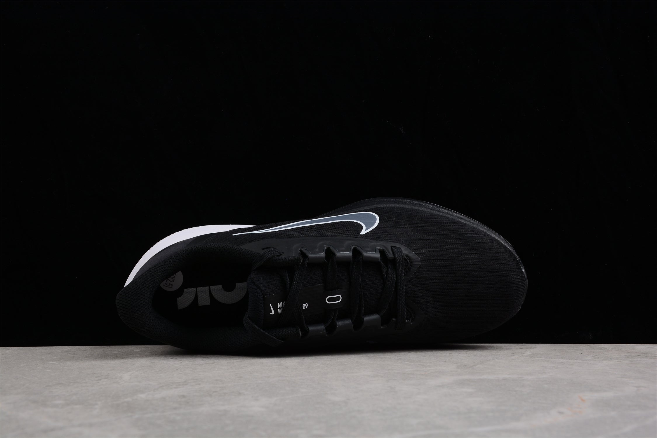 Nk Zoom Winflo 9= - Image 5