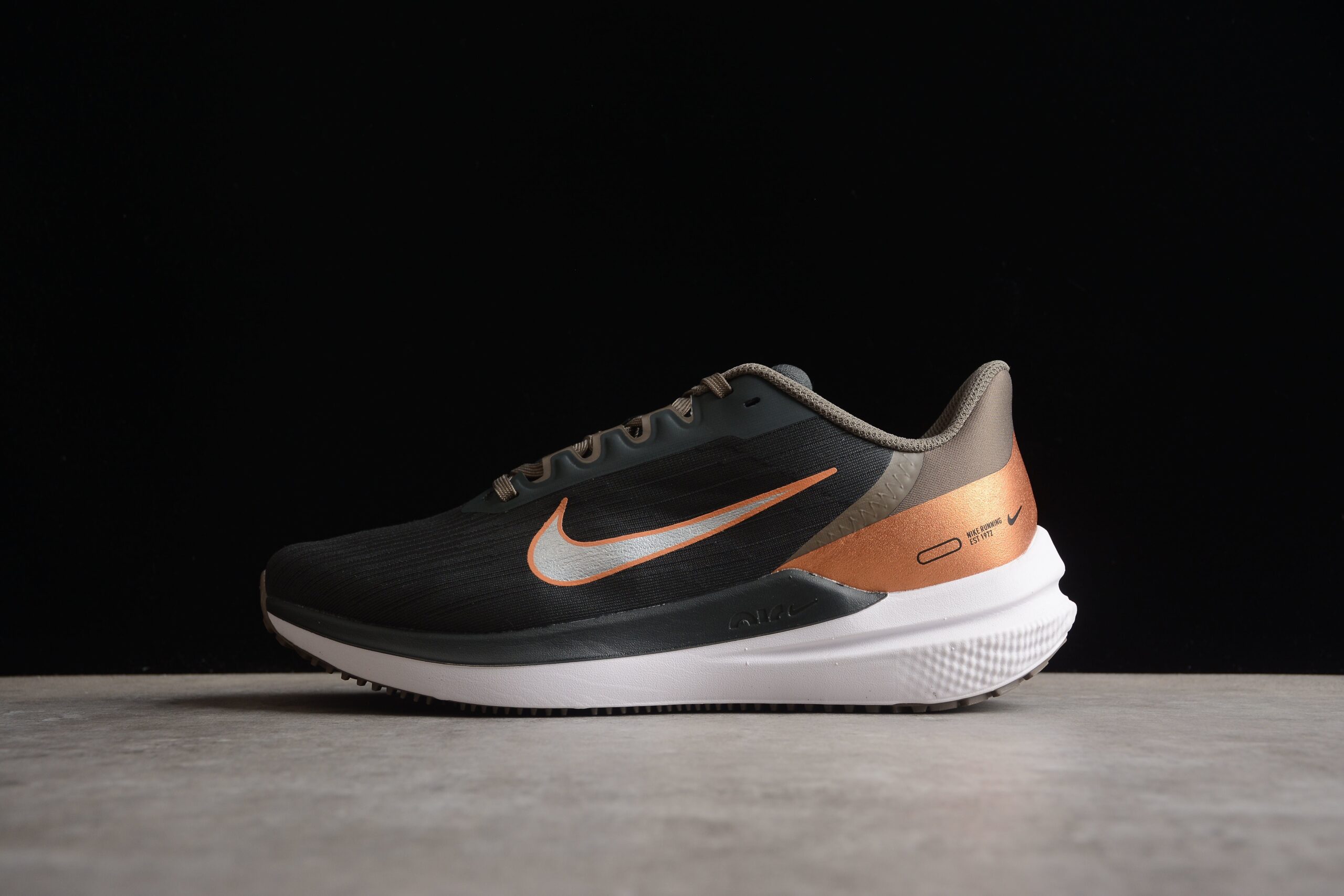 Nk Zoom Winflo 9 - Image 2