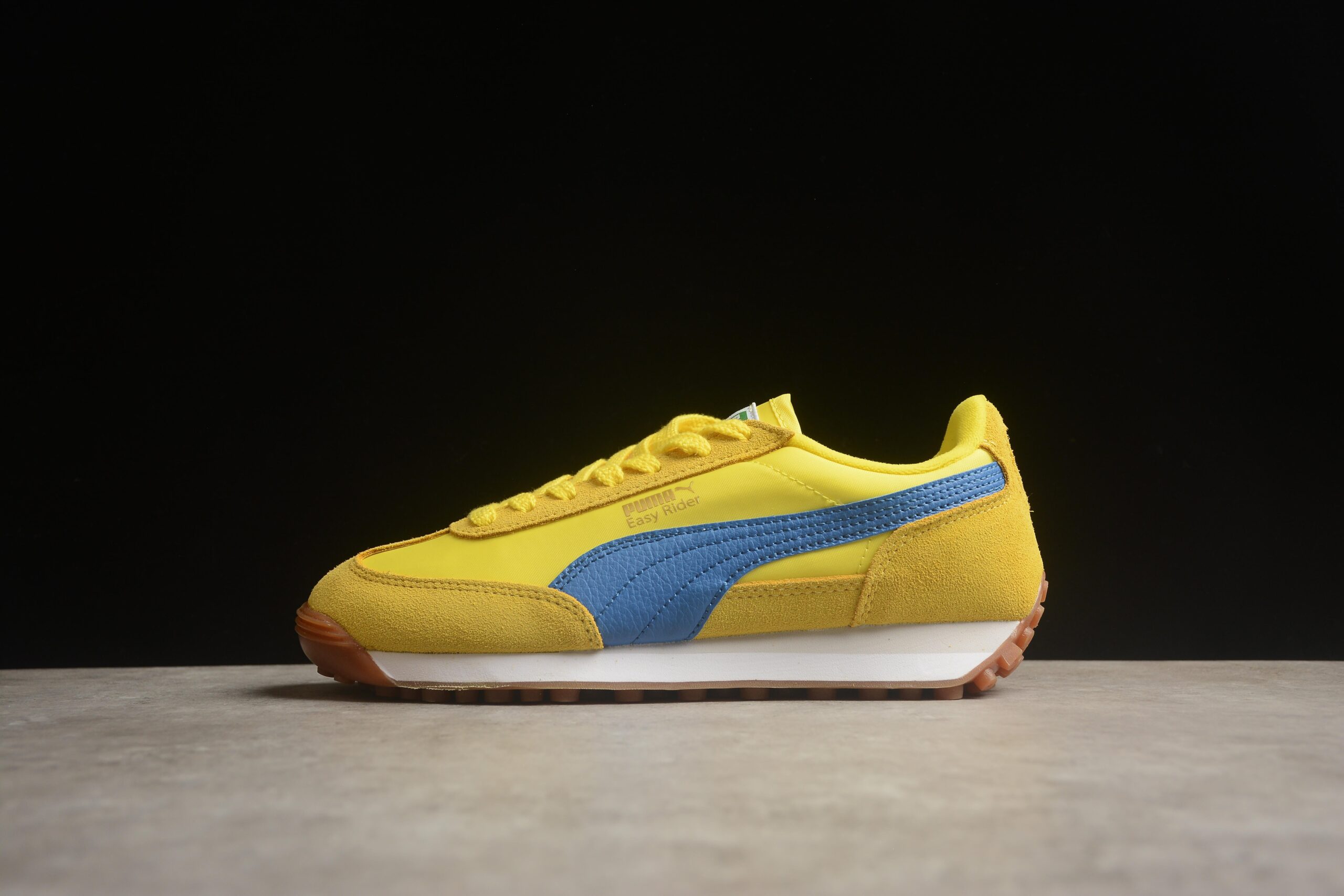 Puma Easy Rider Vintage Sneakers - Image 2