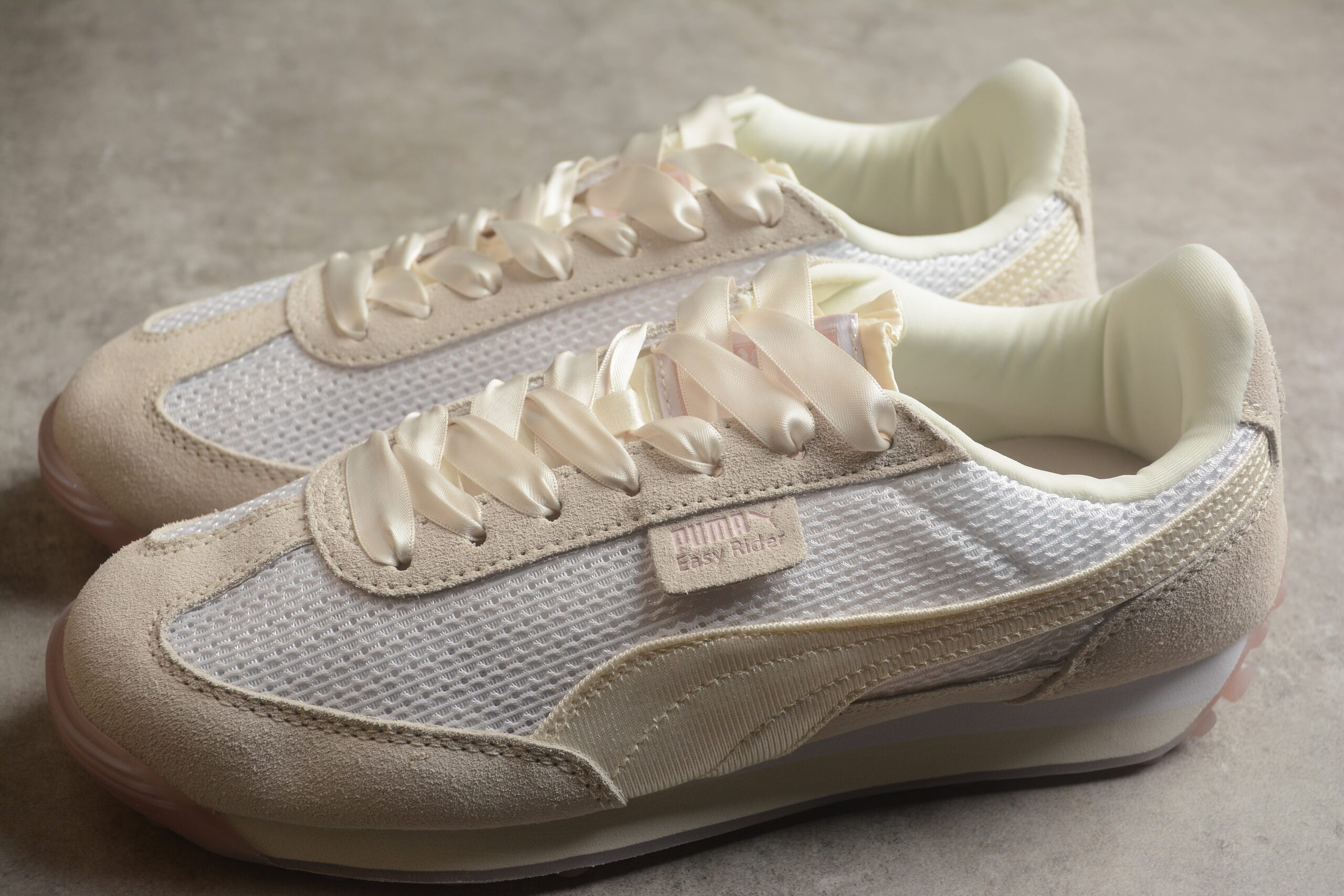 Puma Easy Rider Vintage Sneakers - Image 3