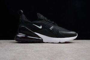 R17 Nike Air Max 270 AH8050-002