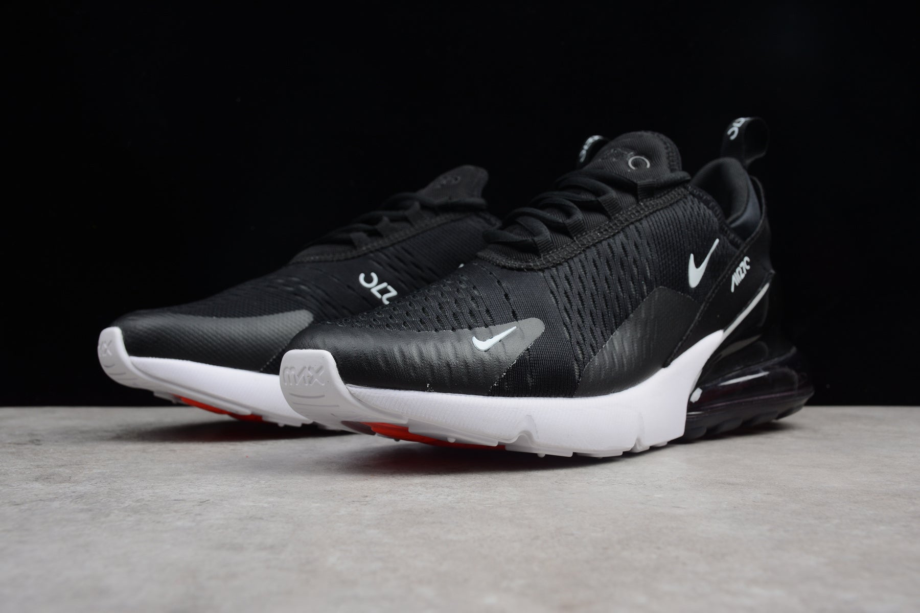 R17 Nike Air Max 270 AH8050-002 - Image 4