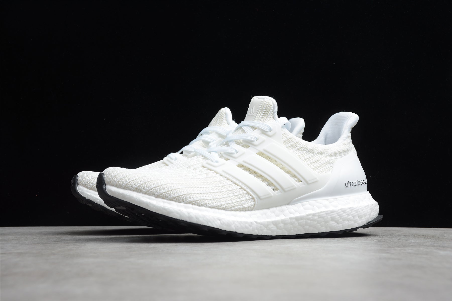 R17 Ultra Boost 4.0 BB6168 - Image 4