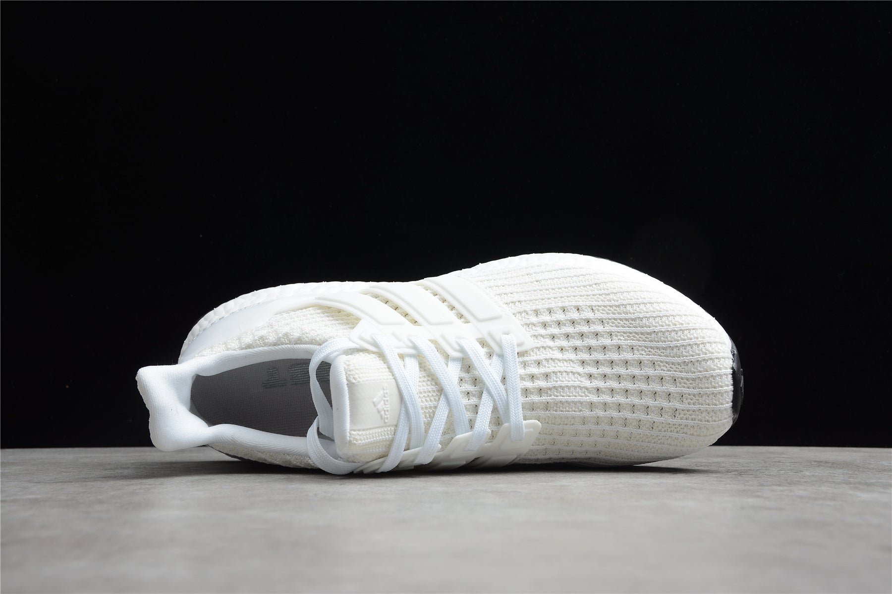 R17 Ultra Boost 4.0 BB6168 - Image 5