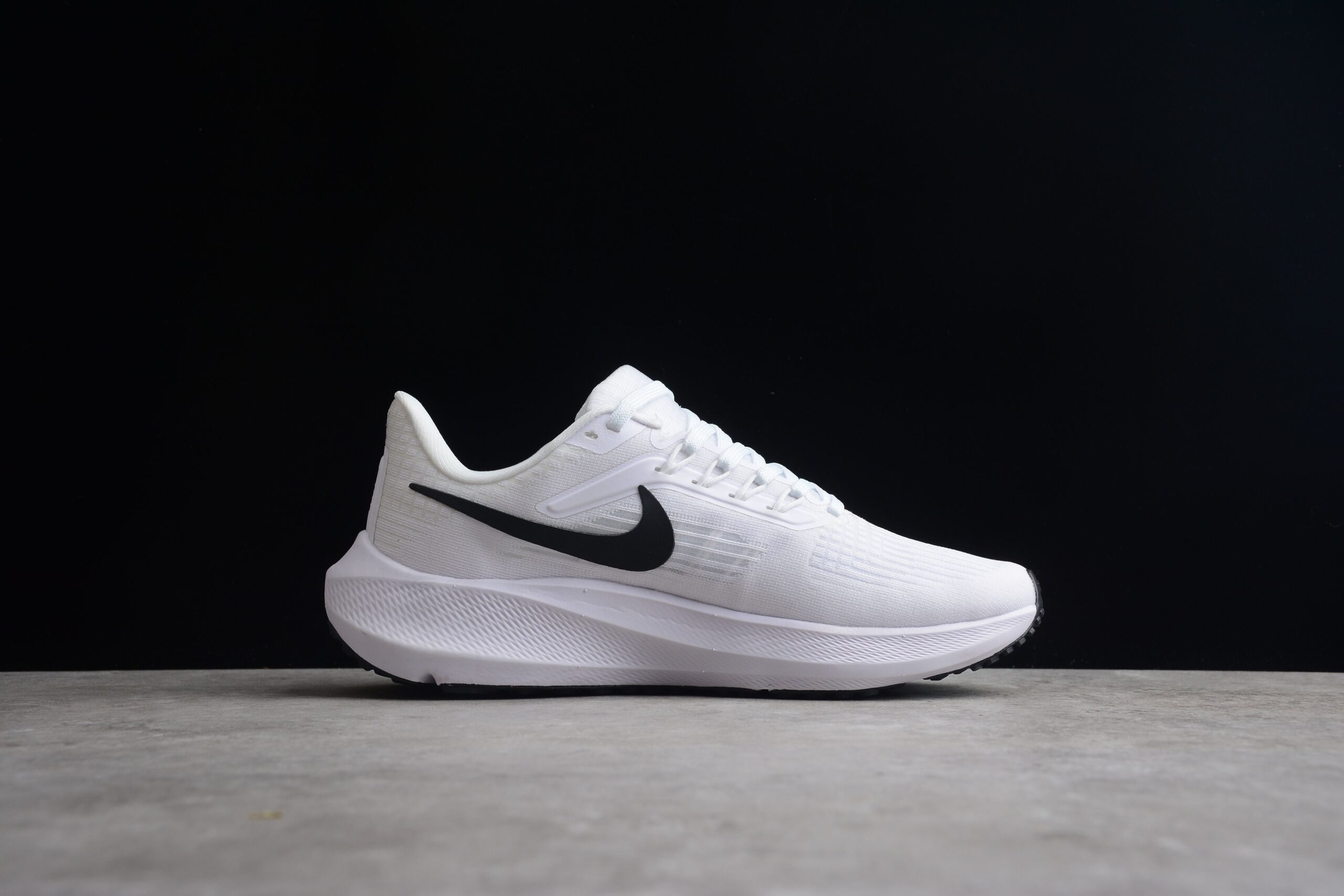 Nike Air Zoom Pegasus 39 'White/Black'