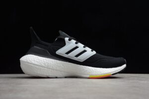 R18 UltraBoost 21 FY0356