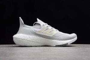 R18 UltraBoost 21 FY0556