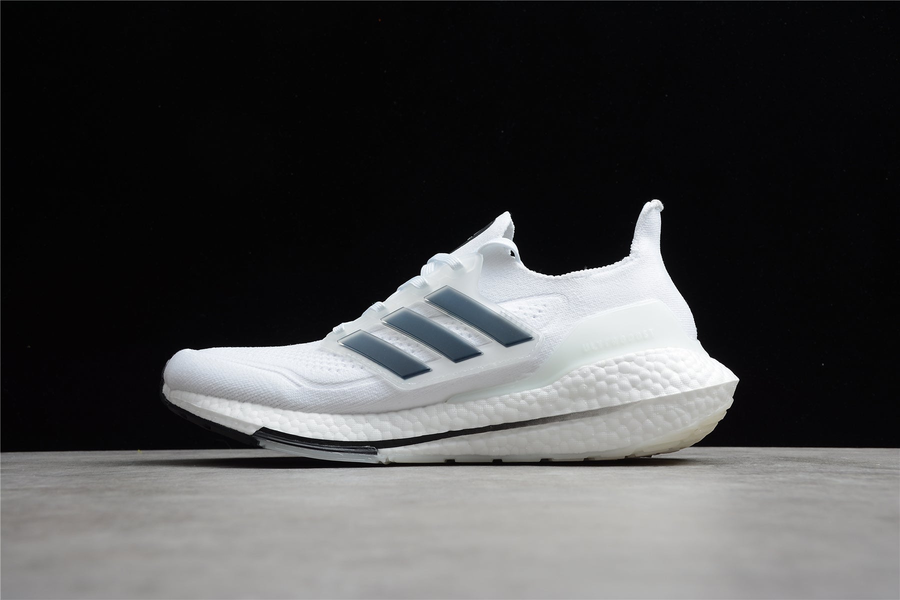 R18 Ultra Boost 2021ss UB7.0 FY0837 - Image 3