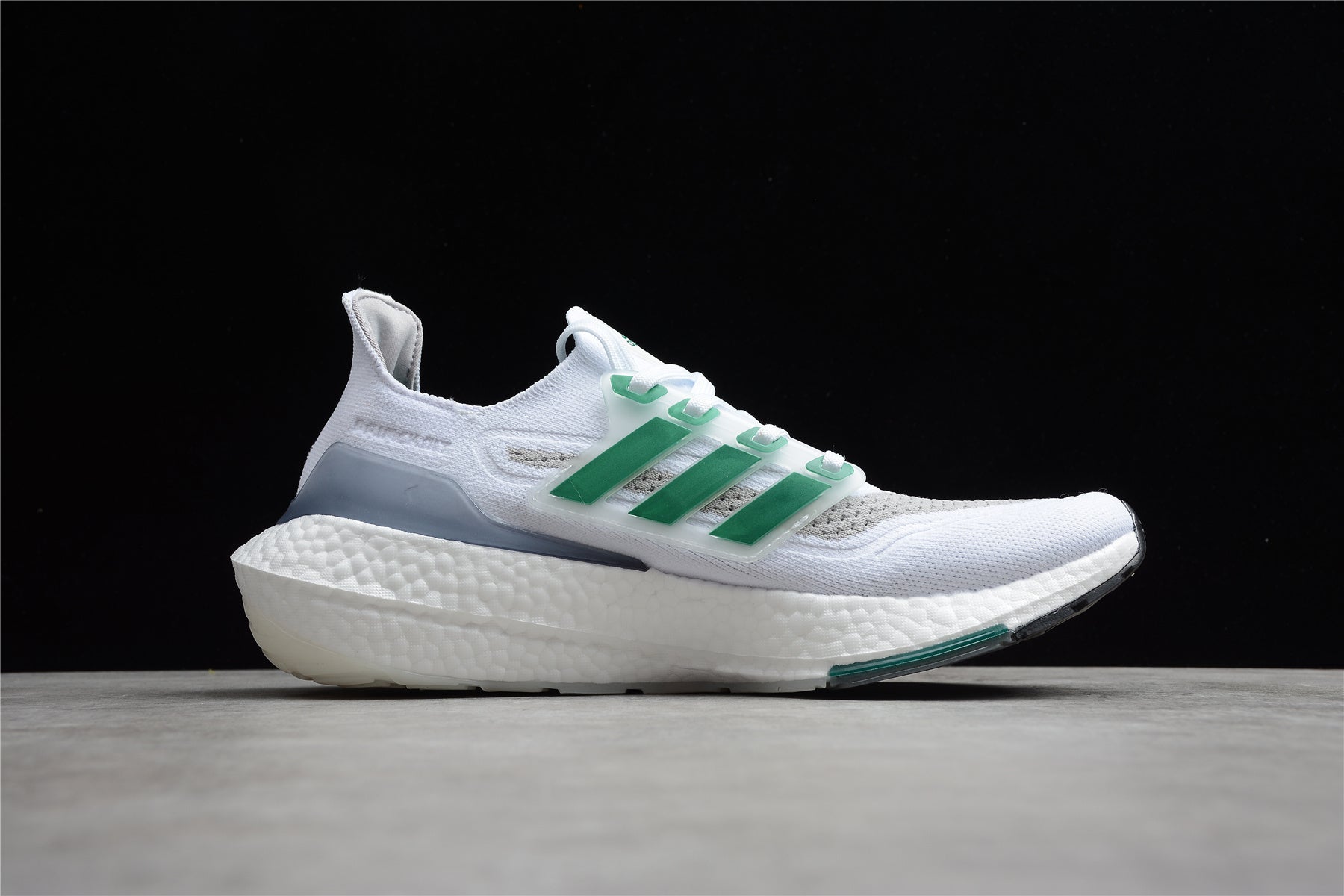R18 Ultra Boost 2021ss UB7.0 FZ2326