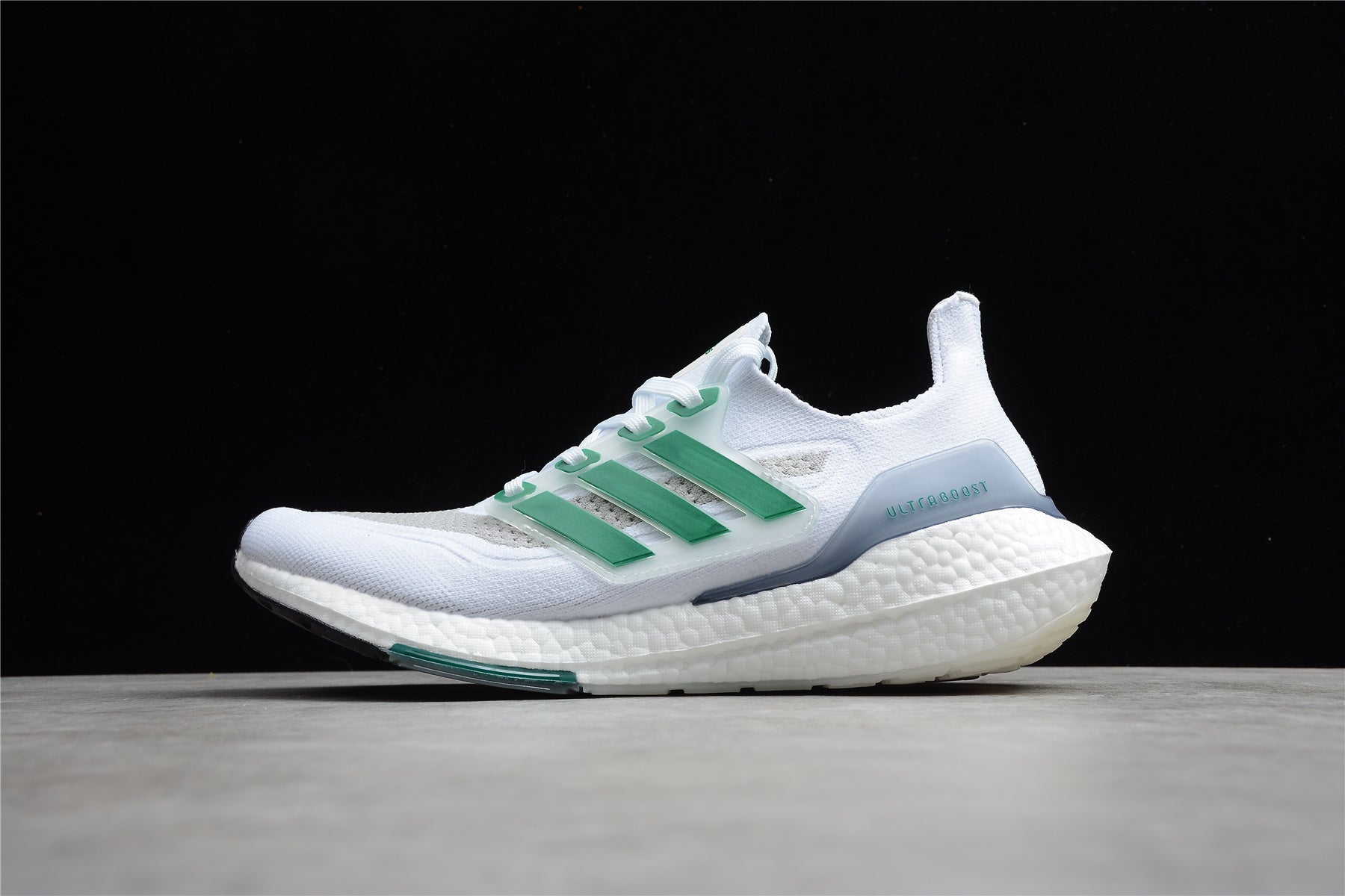 R18 Ultra Boost 2021ss UB7.0 FZ2326 - Image 3