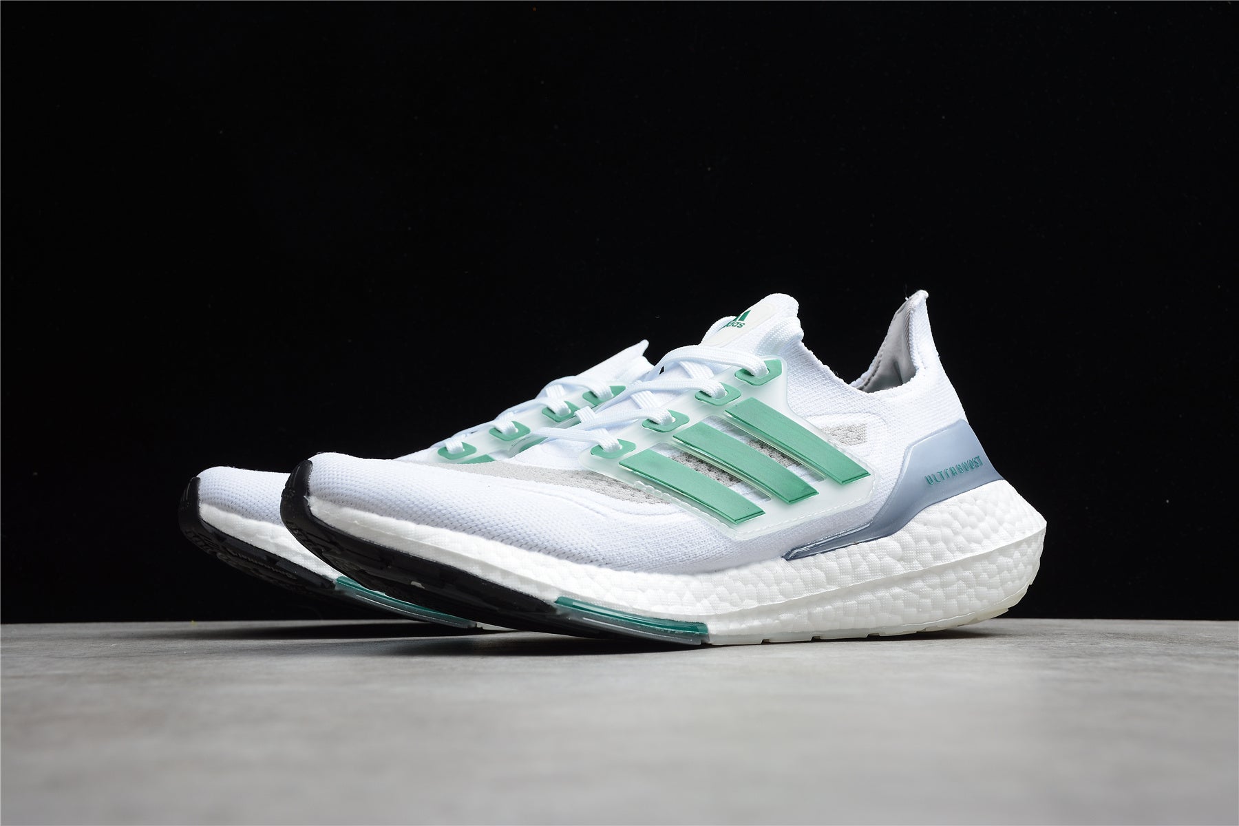 R18 Ultra Boost 2021ss UB7.0 FZ2326 - Image 4