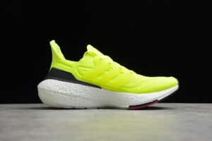 R18 Ultra Boost 21 FV0547