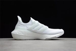 R18 Ultra Boost 21 FY0379