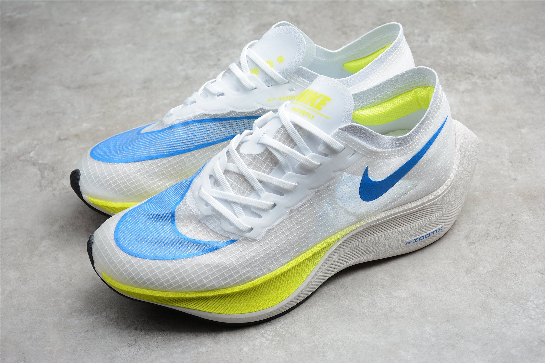 R18 ZOOMX VAPORFLY NEXT AO4568-103 (40-45) - Image 3